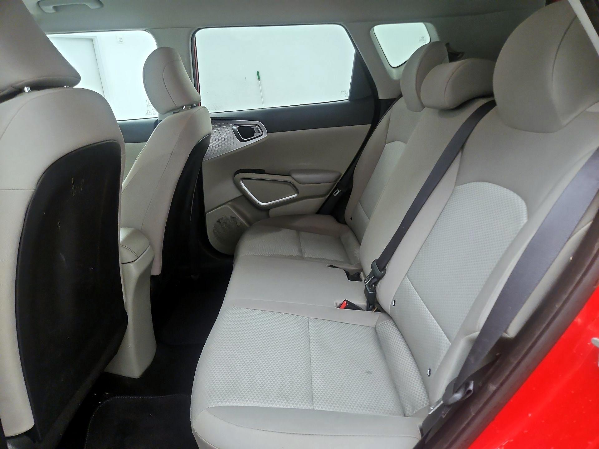 Thumbnail: 2021 Kia Soul - 19