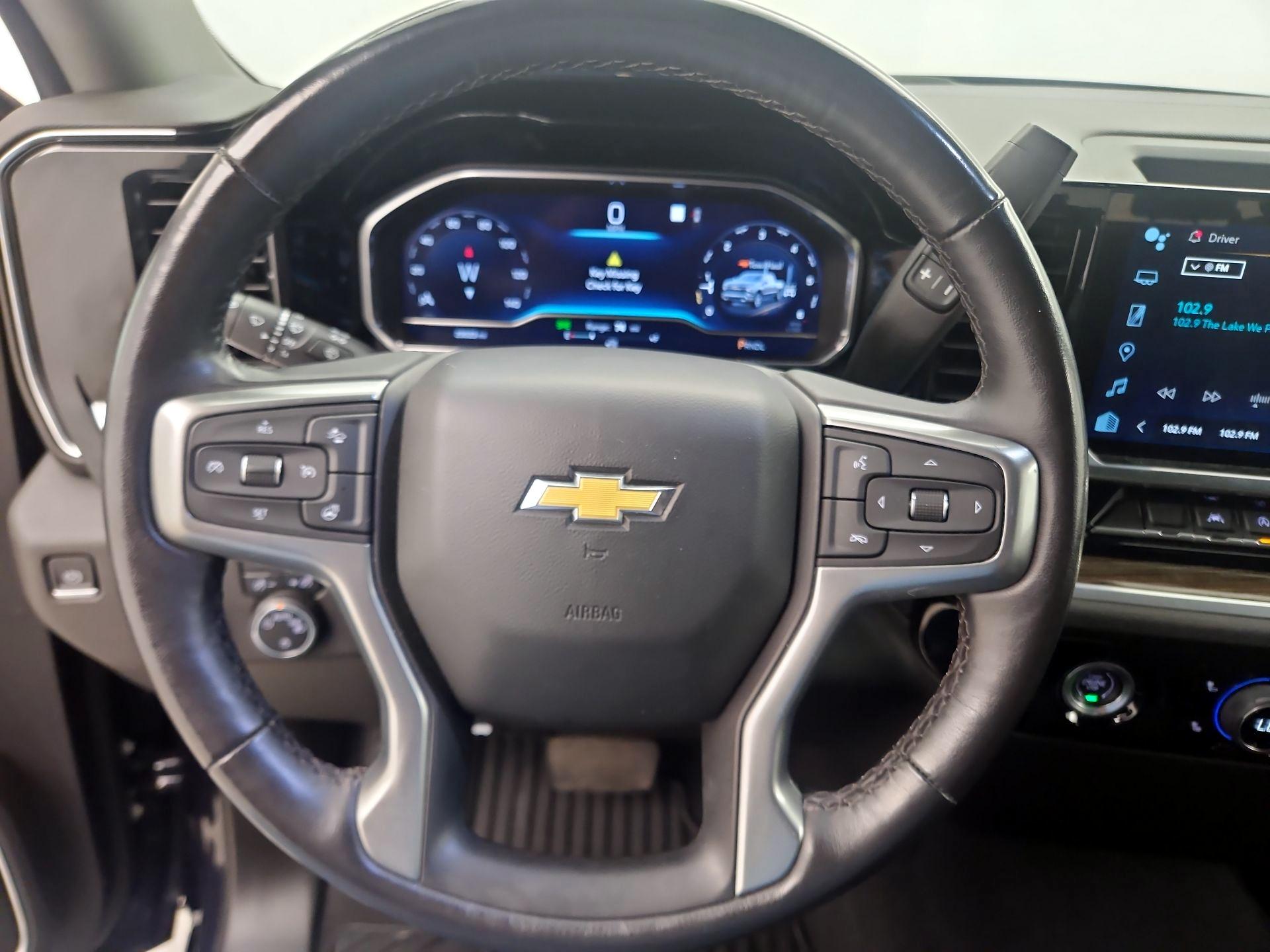 Thumbnail: 2022 Chevrolet Silverado 1500 - 10
