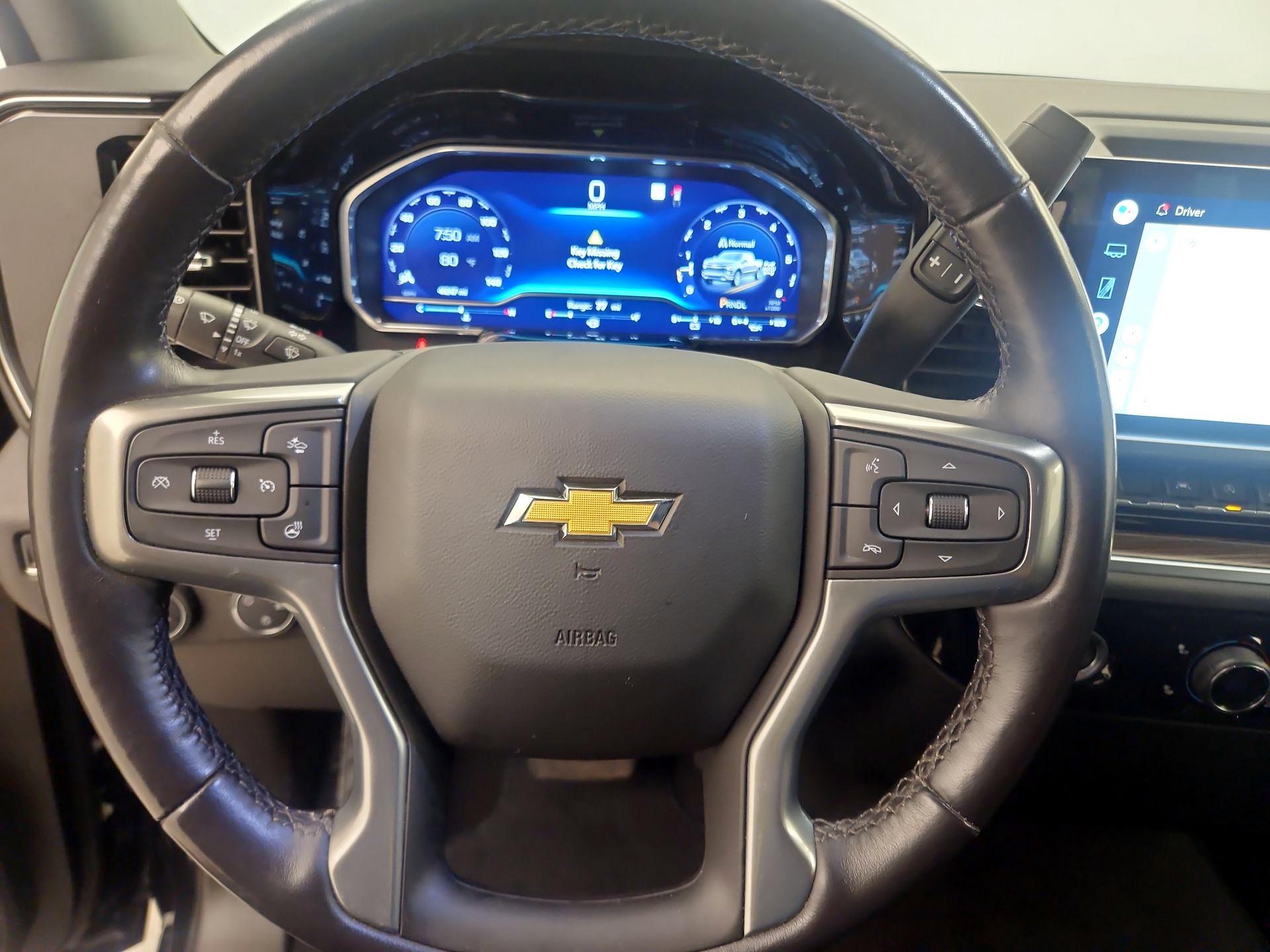 Thumbnail: 2022 Chevrolet Silverado 1500 - 10