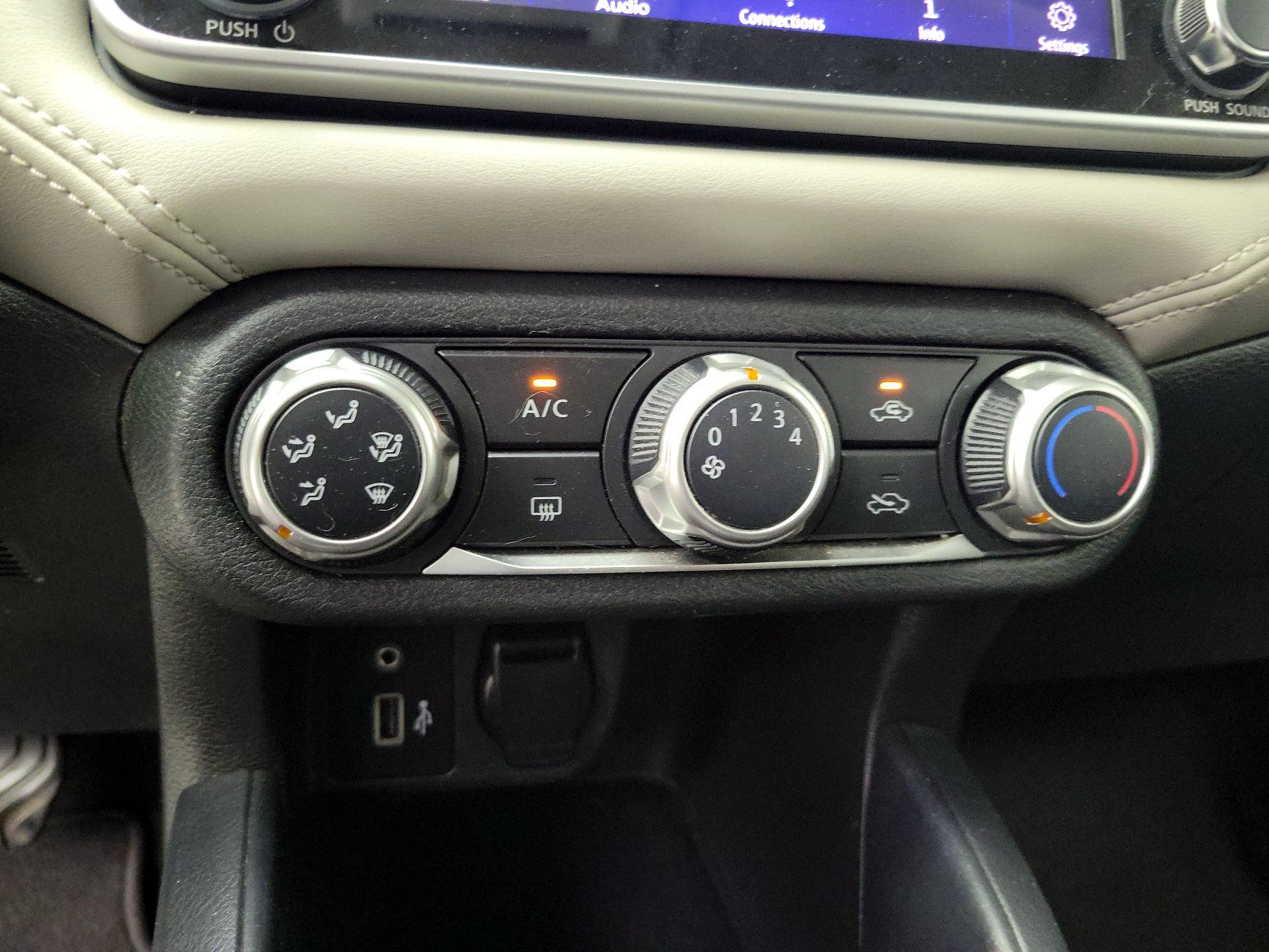 Thumbnail: 2020 Nissan Versa - 16
