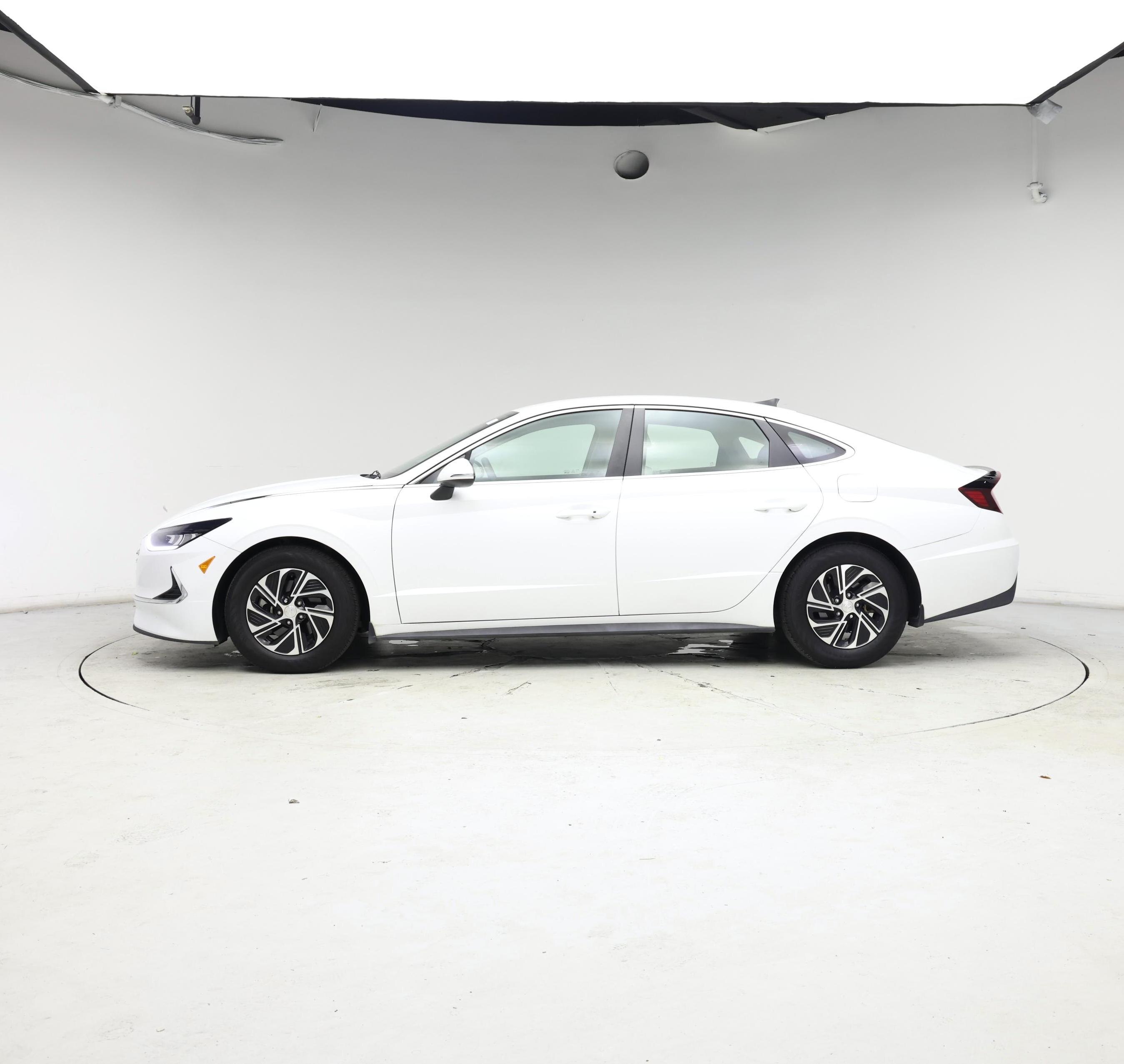 Thumbnail: 2021 Hyundai Sonata - 3