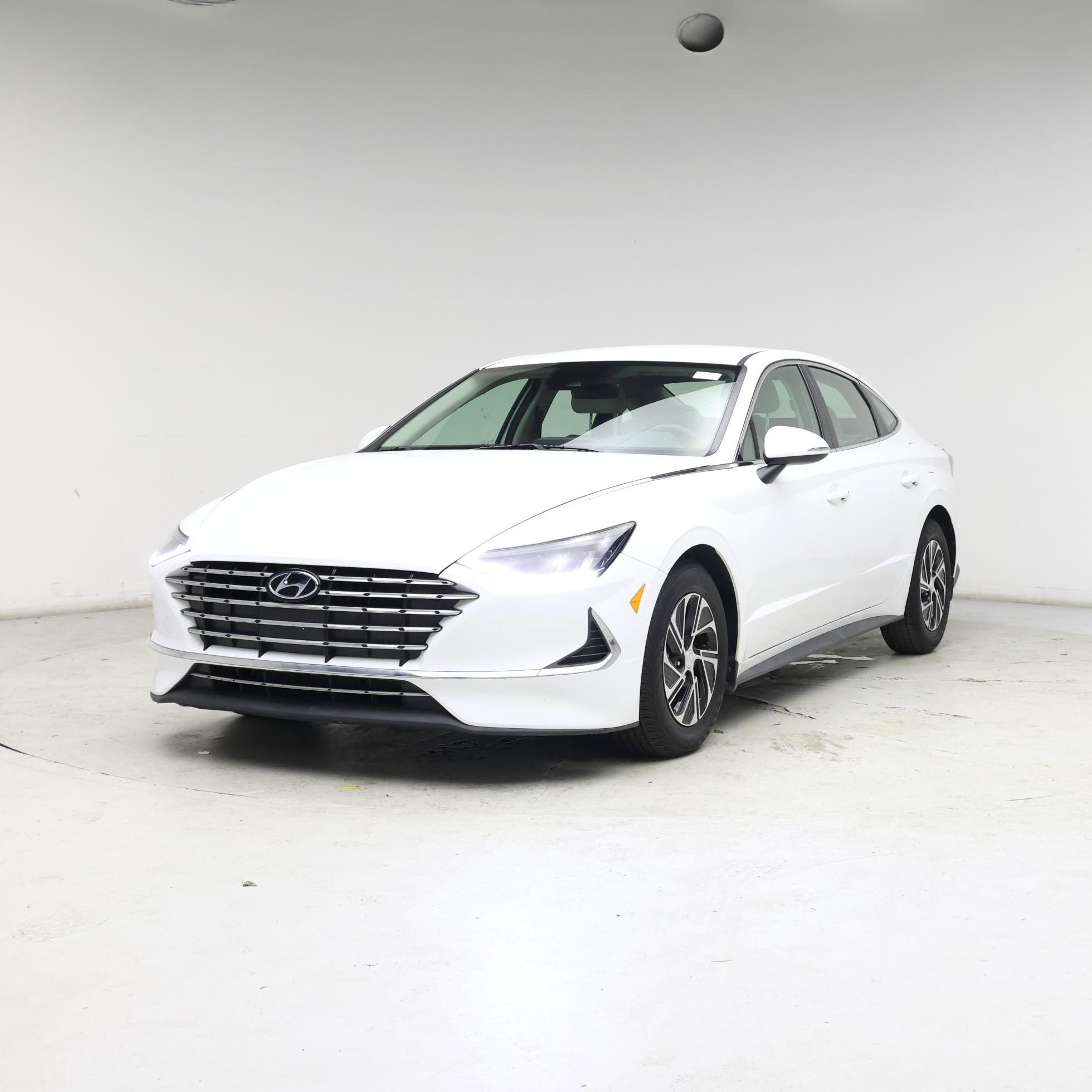 Thumbnail: 2021 Hyundai Sonata - 4