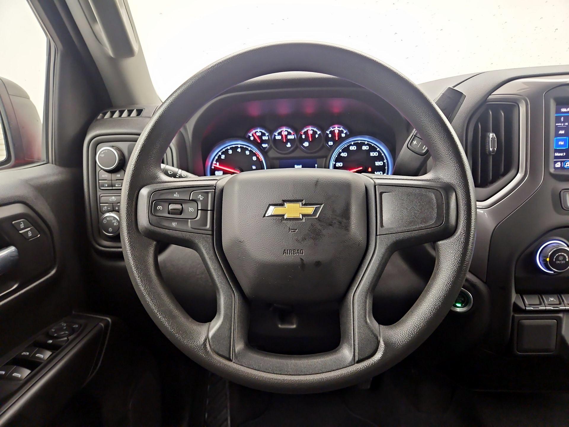 Thumbnail: 2022 Chevrolet Silverado 1500 - 10