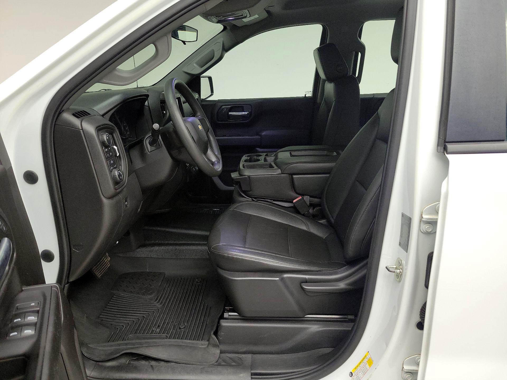 Thumbnail: 2019 Chevrolet Silverado 1500 - 11