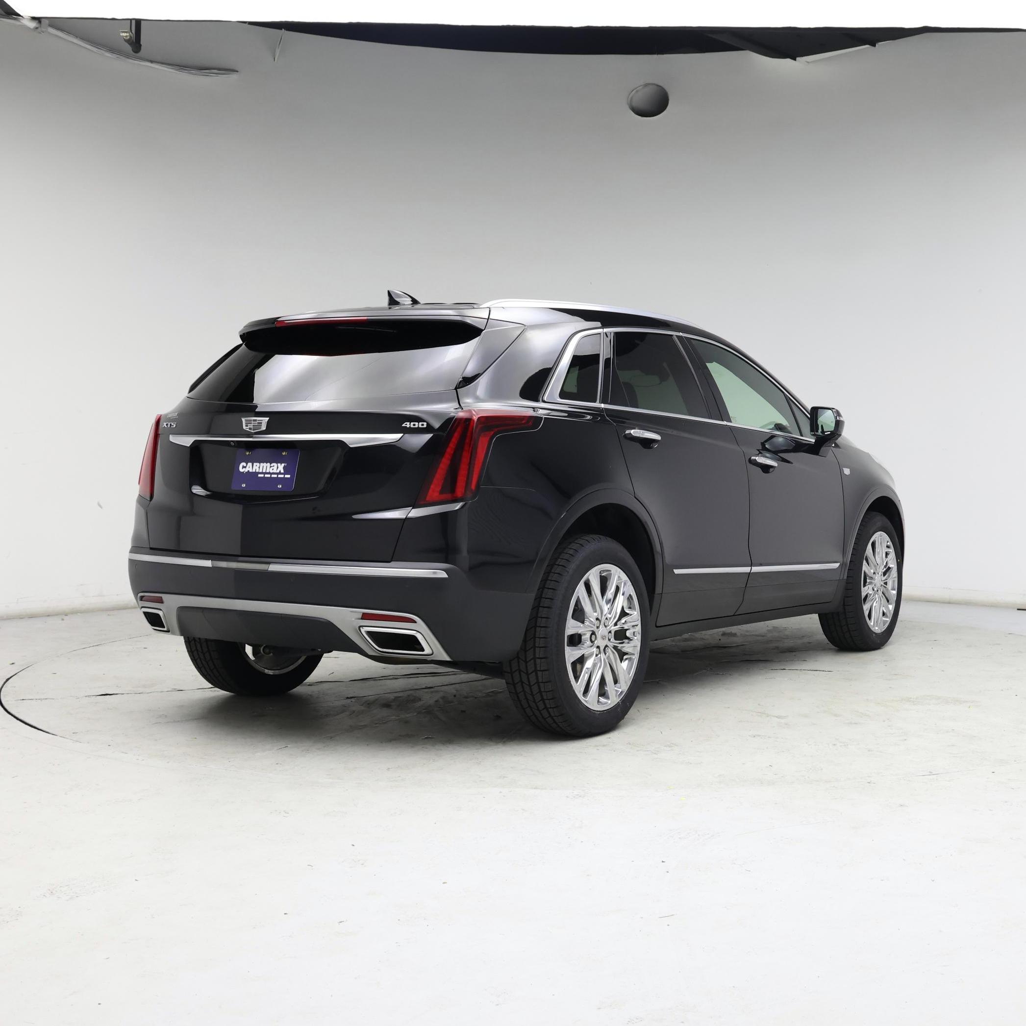 Thumbnail: 2022 Cadillac XT5 - 8