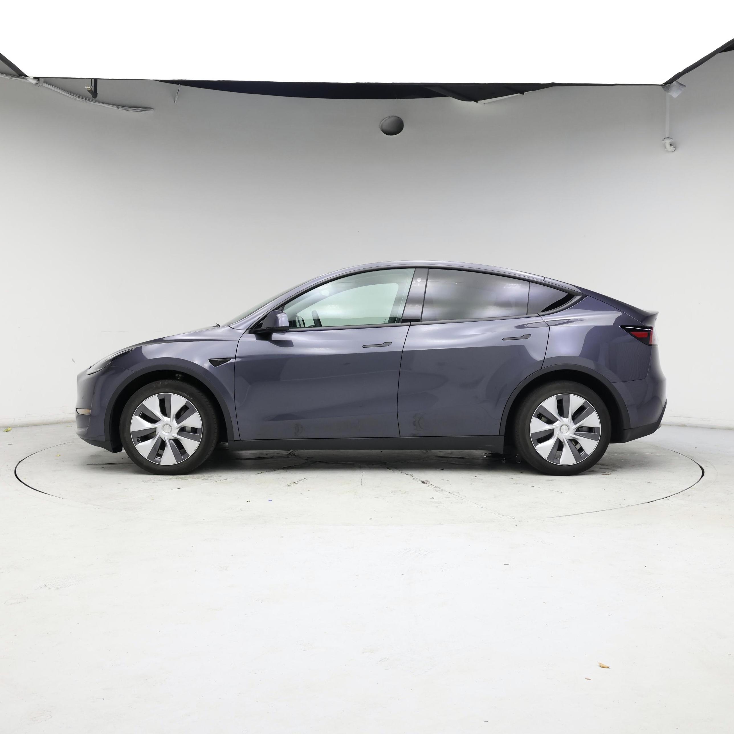 Thumbnail: 2022 Tesla Model Y - 3