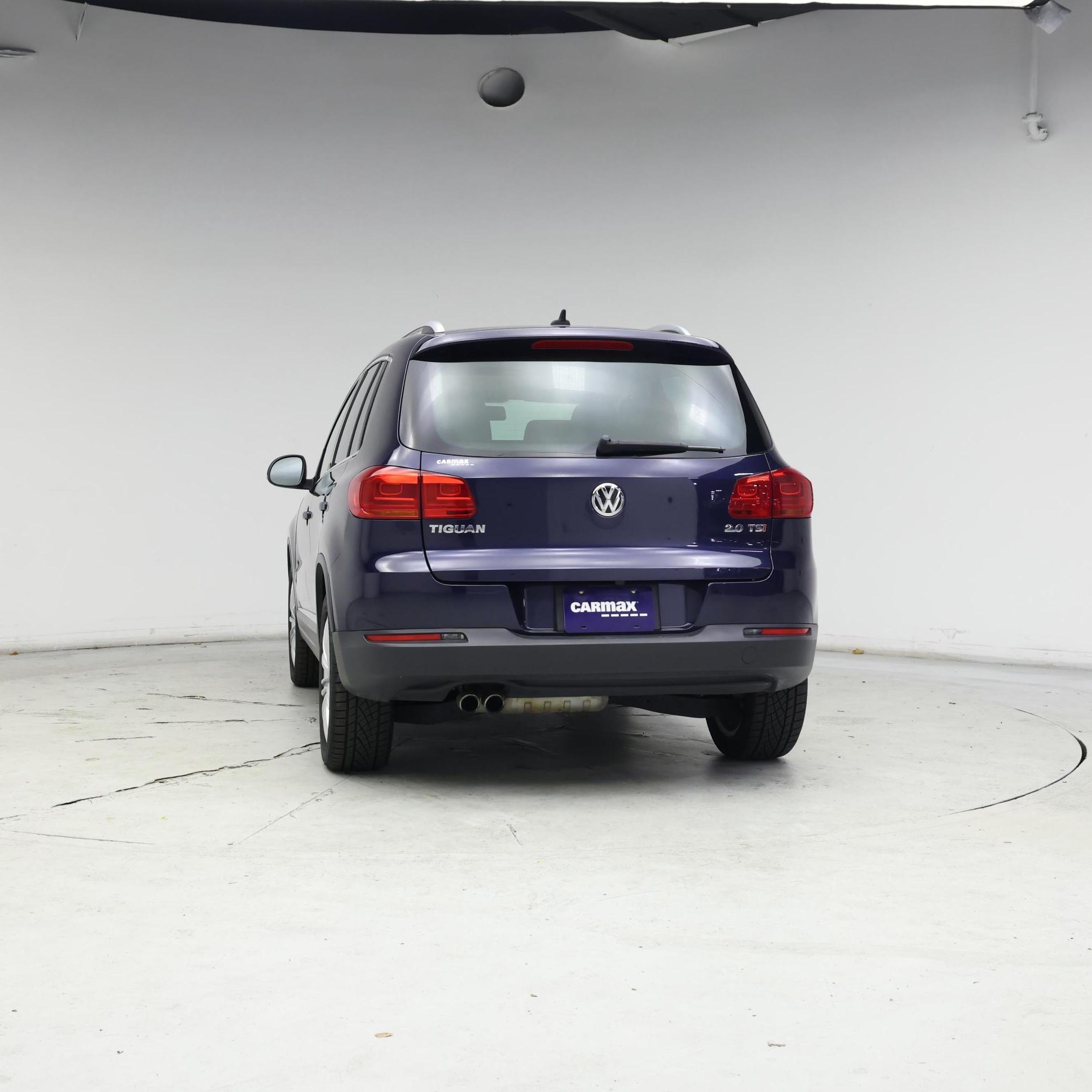 Thumbnail: 2015 Volkswagen Tiguan - 6