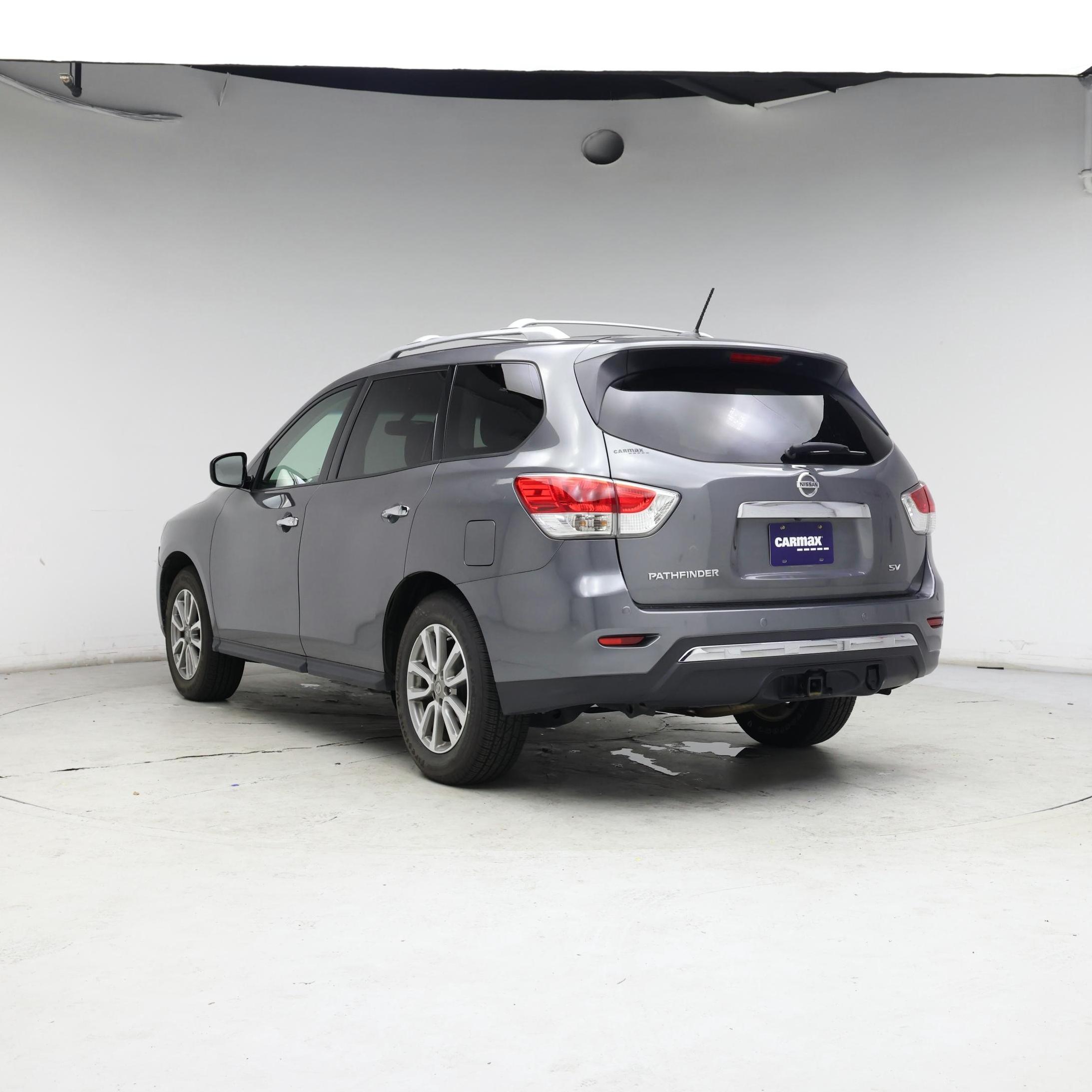 Thumbnail: 2015 Nissan Pathfinder - 2
