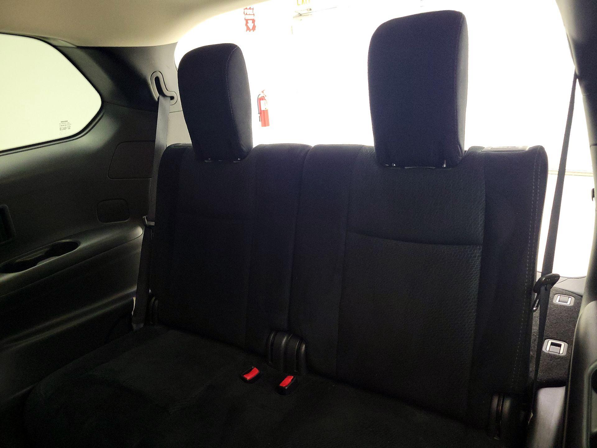 Thumbnail: 2015 Nissan Pathfinder - 20
