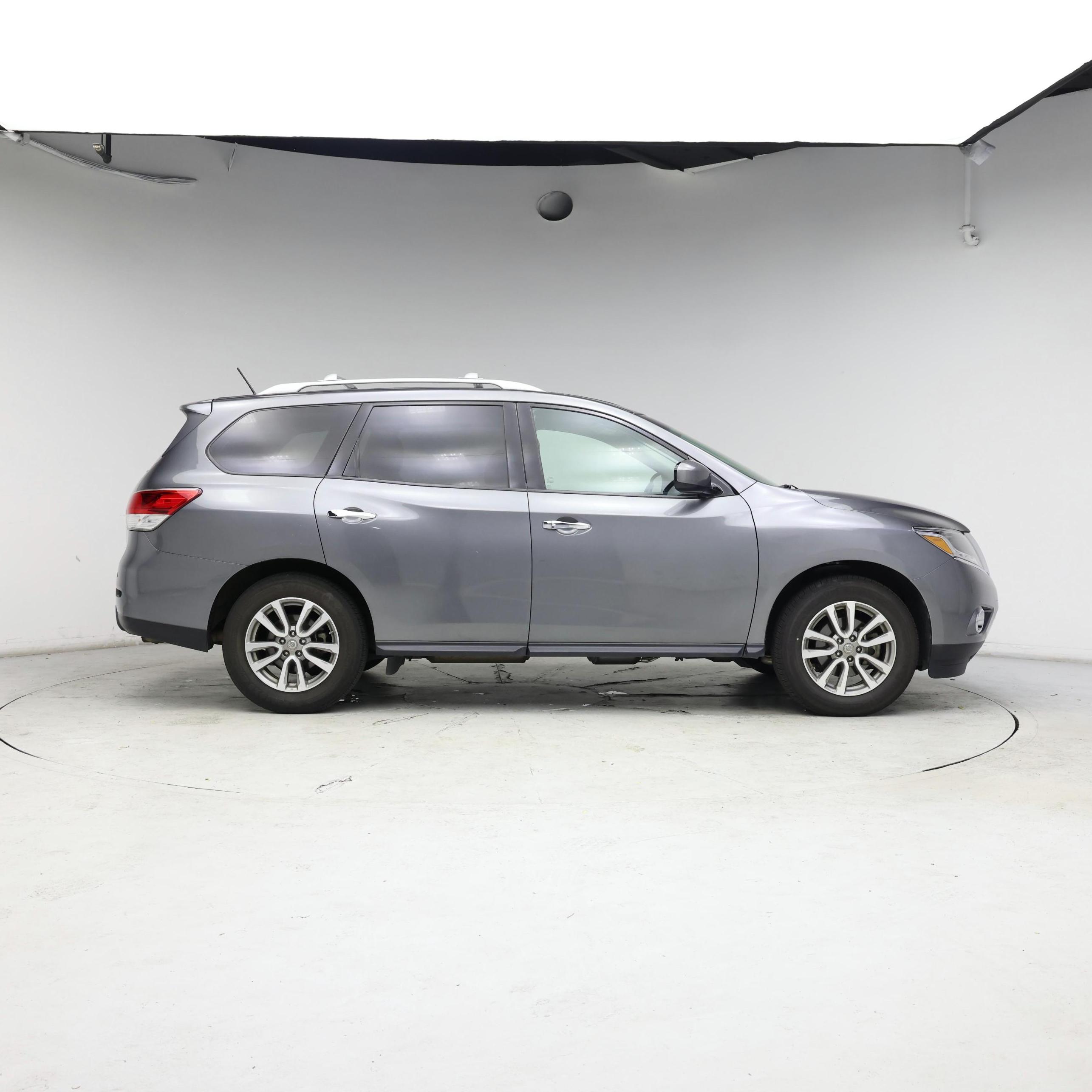 Thumbnail: 2015 Nissan Pathfinder - 7