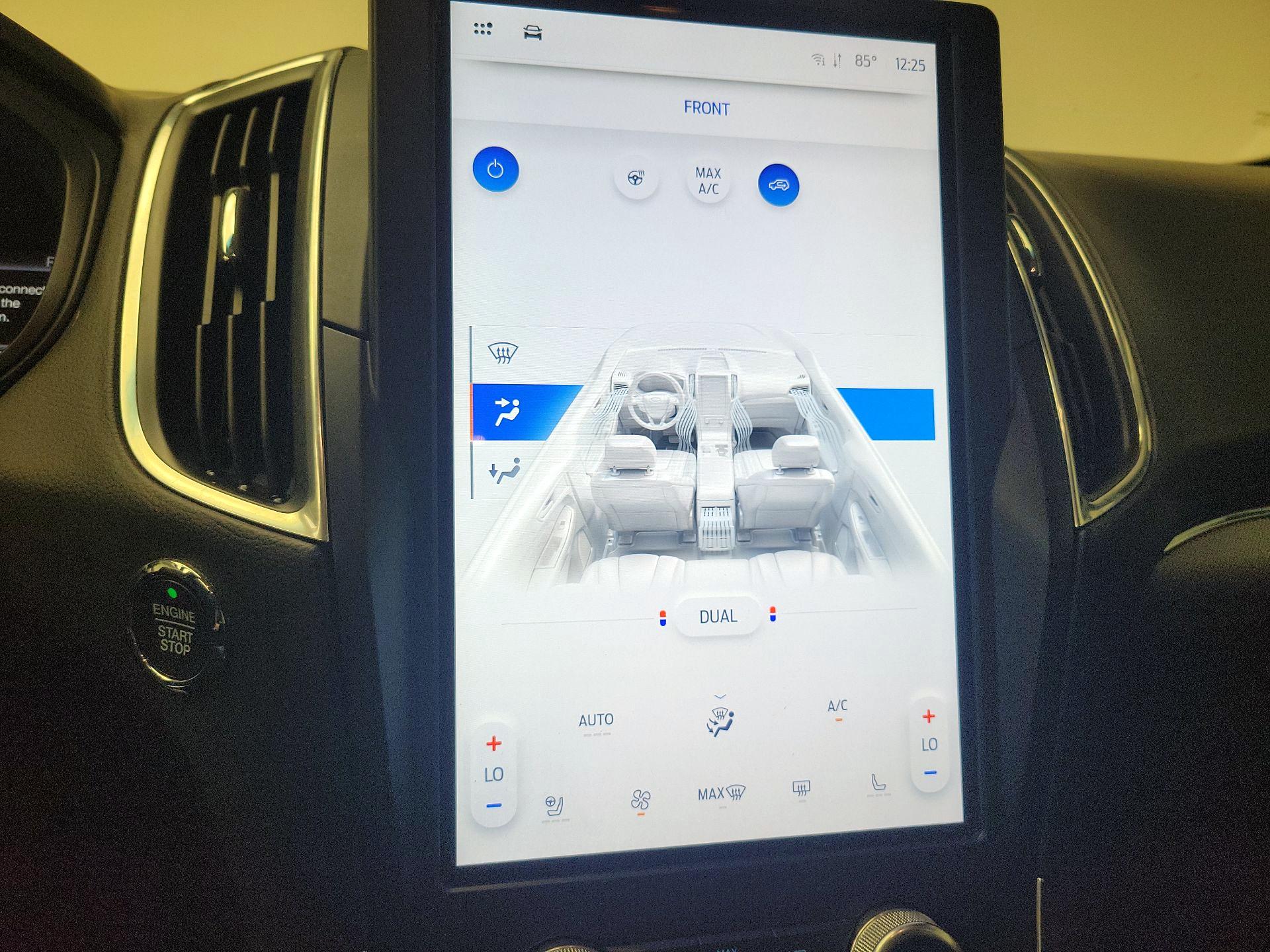 Thumbnail: 2022 Ford Edge - 16