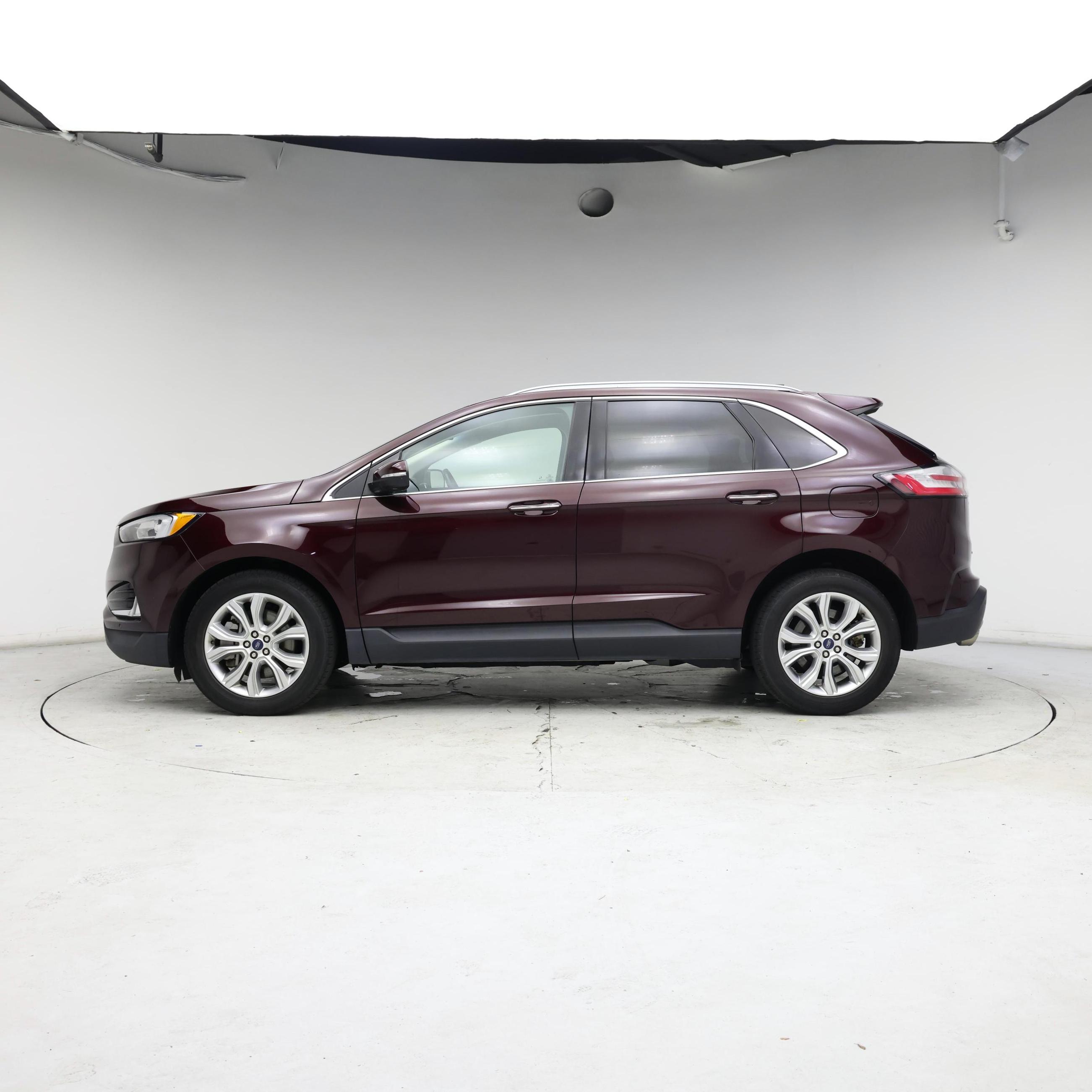 Thumbnail: 2022 Ford Edge - 3