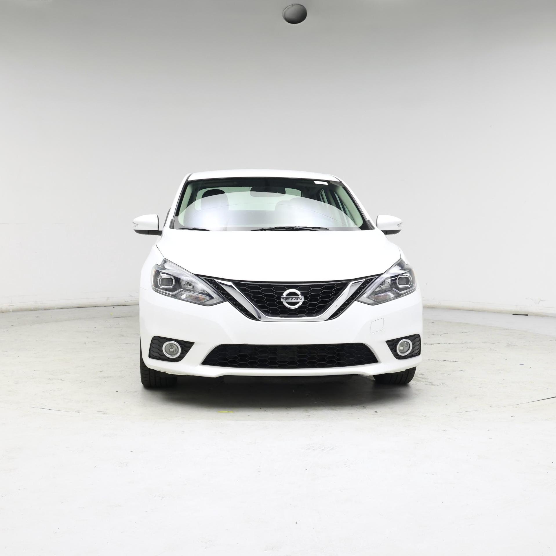 Thumbnail: 2016 Nissan Sentra - 5