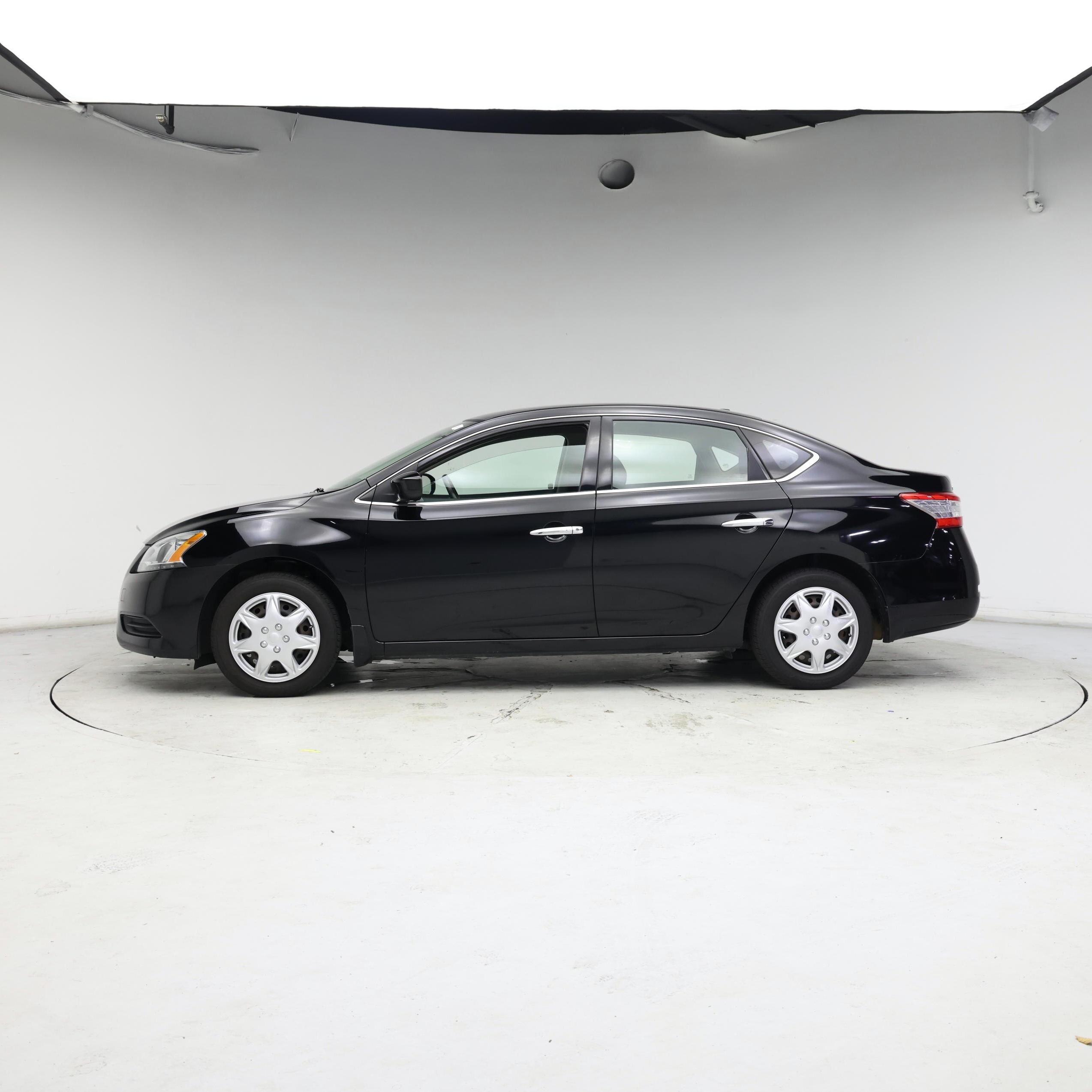 Thumbnail: 2015 Nissan Sentra - 3