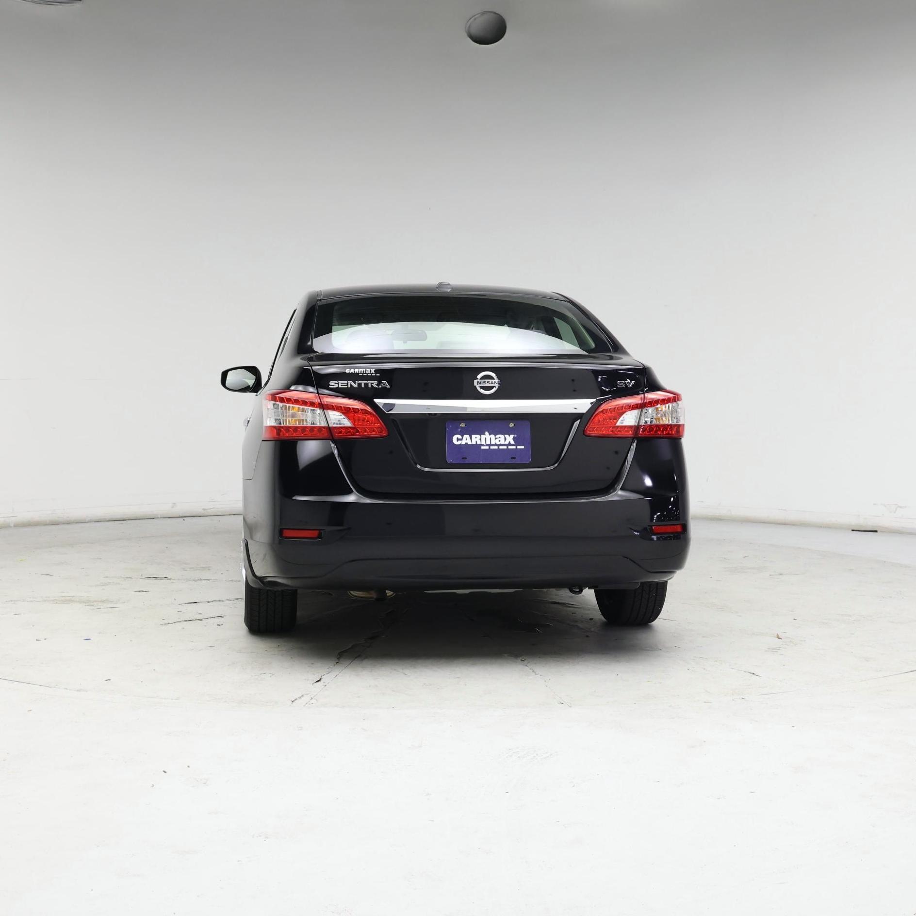 Thumbnail: 2015 Nissan Sentra - 6