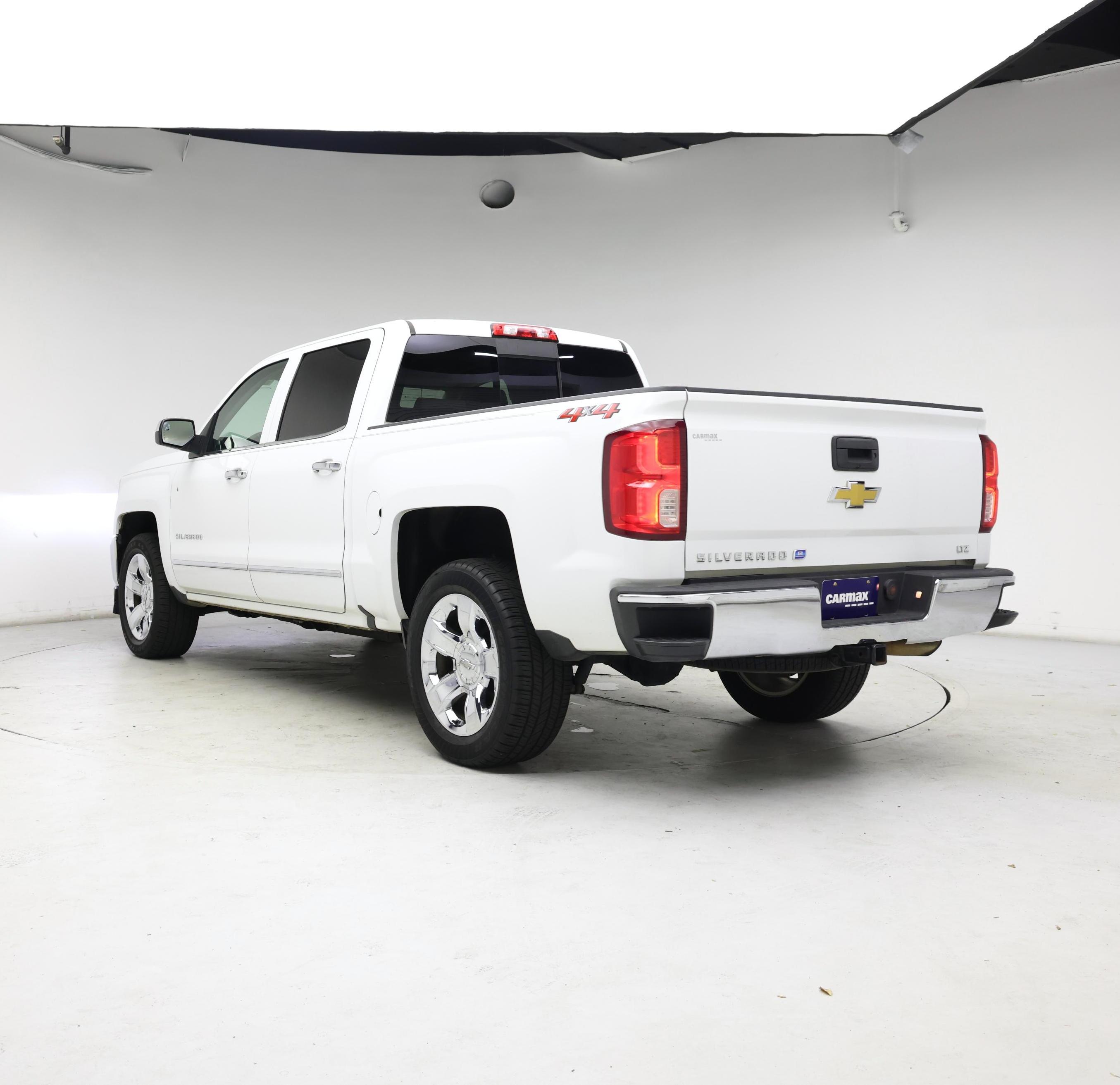 Thumbnail: 2018 Chevrolet Silverado 1500 - 2