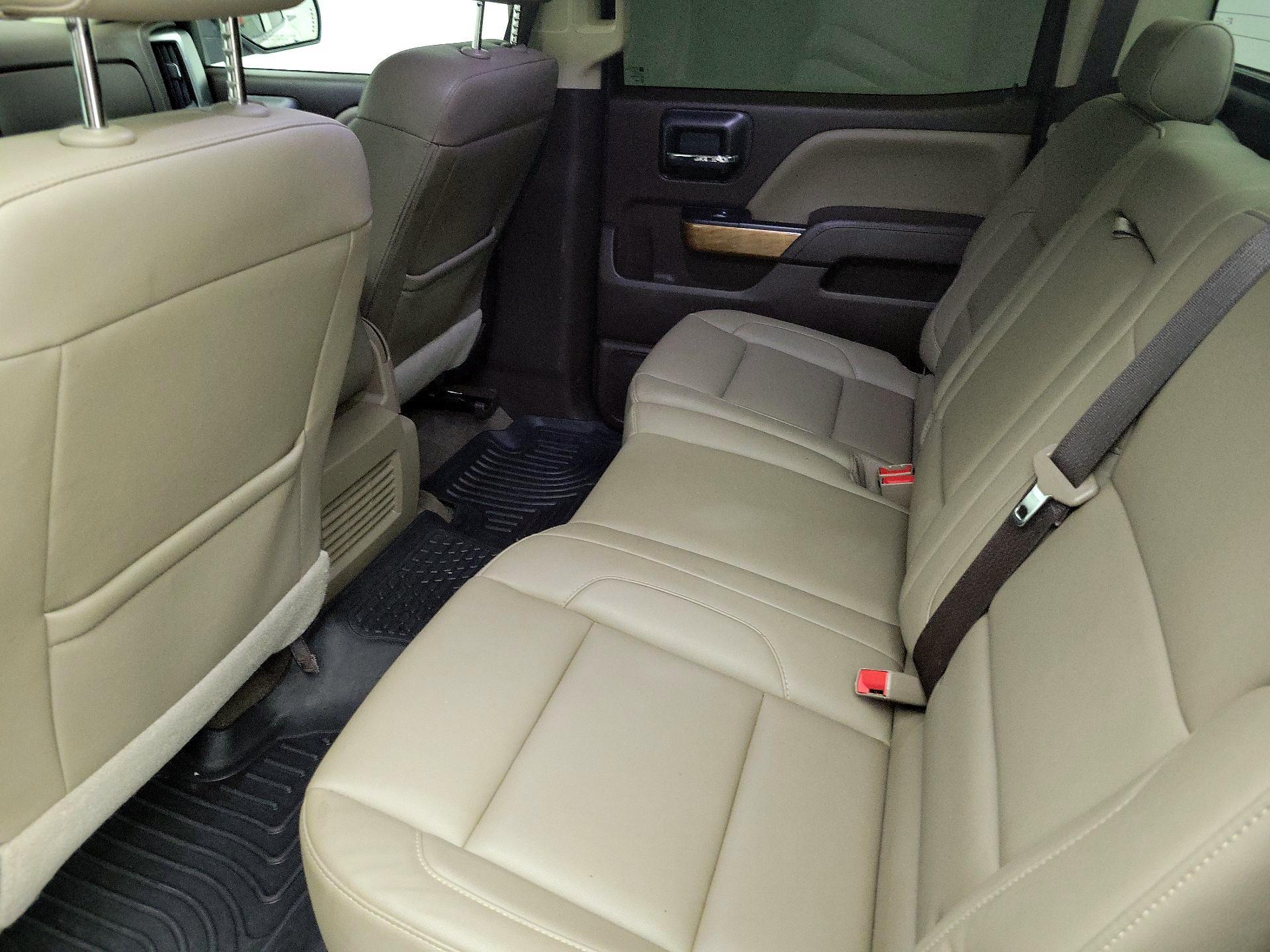 Thumbnail: 2018 Chevrolet Silverado 1500 - 19