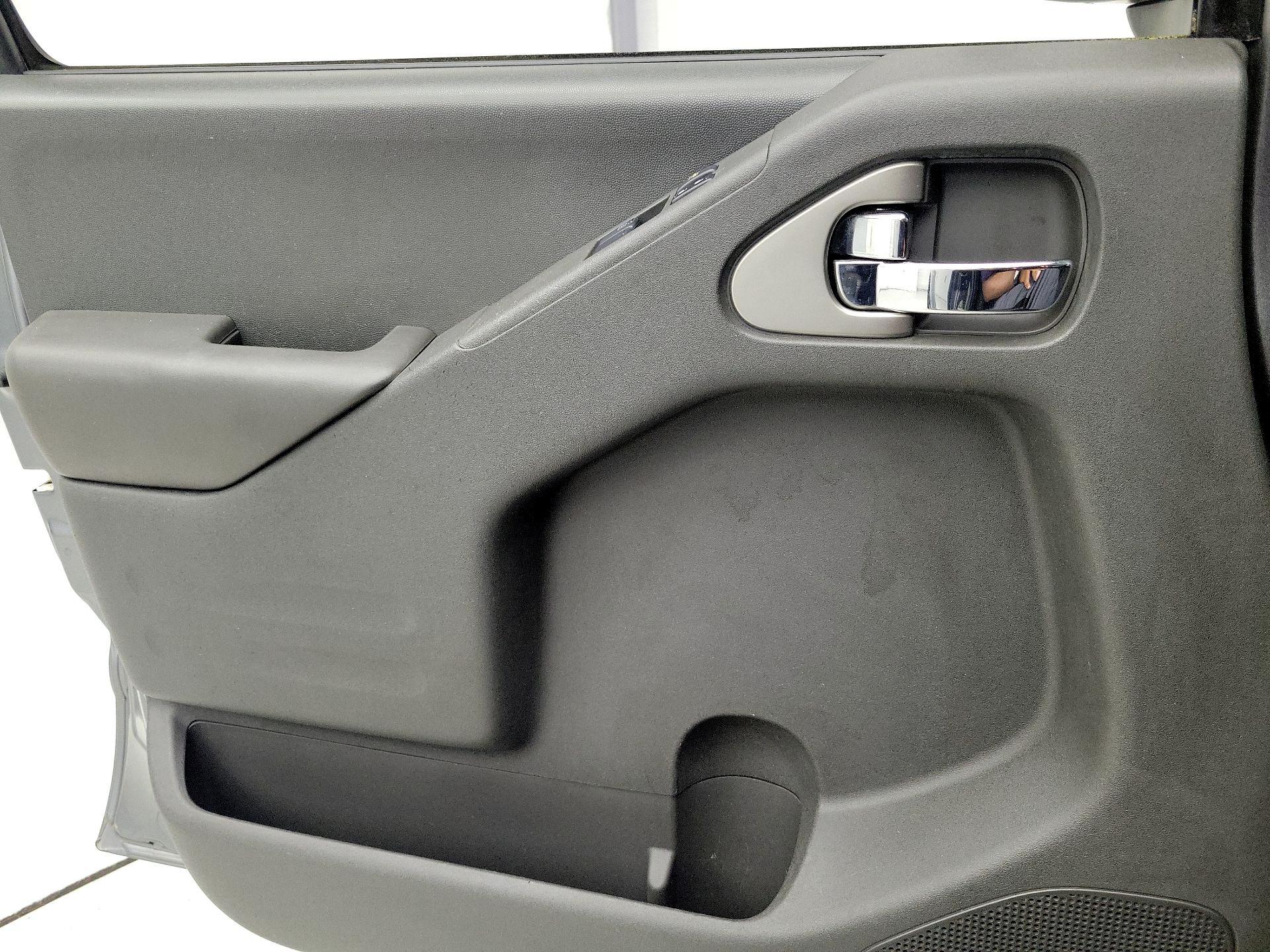 Thumbnail: 2017 Nissan Frontier - 12