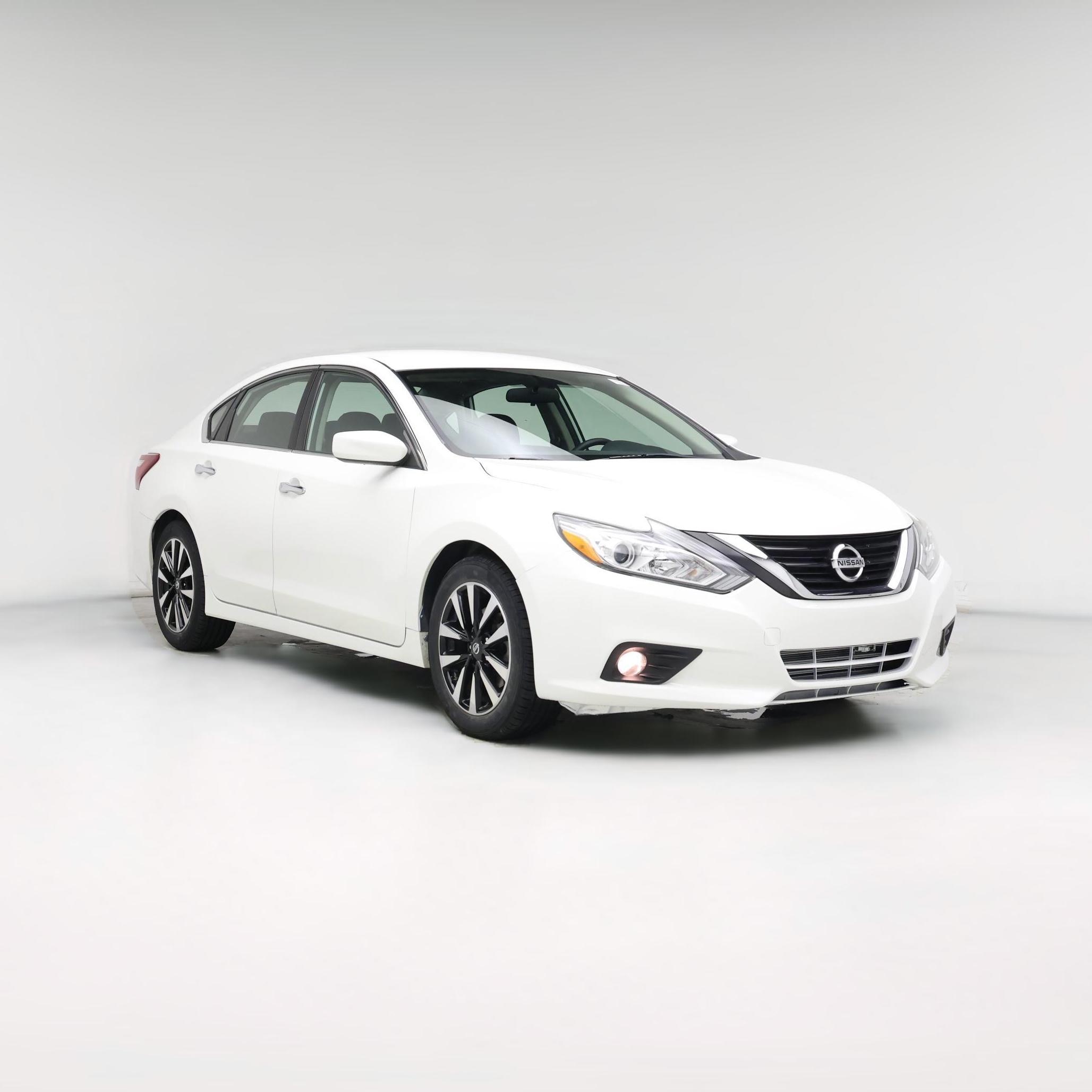 Thumbnail: 2018 Nissan Altima - 1