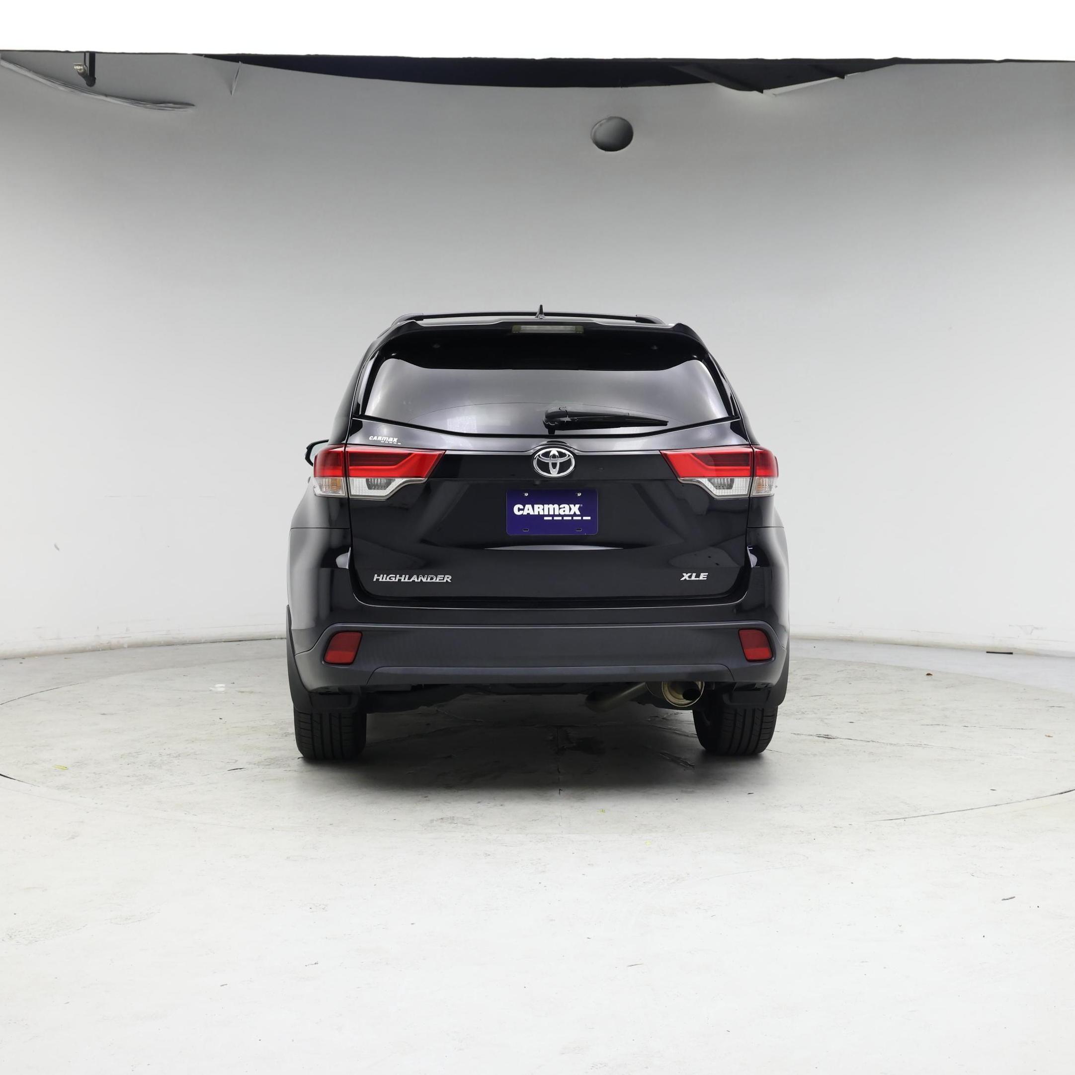 Thumbnail: 2017 Toyota Highlander - 6
