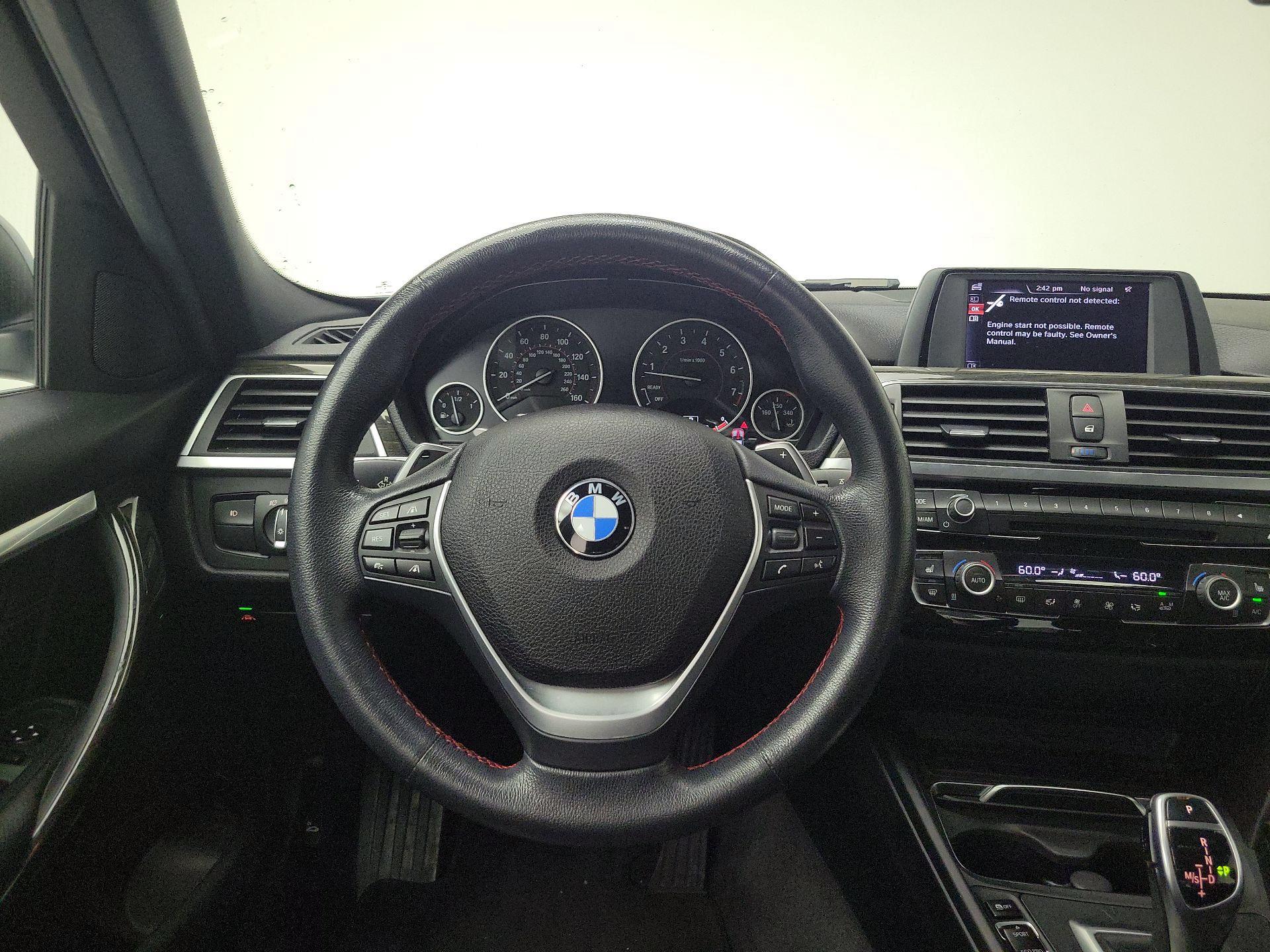 Thumbnail: 2017 BMW 3 Series - 10