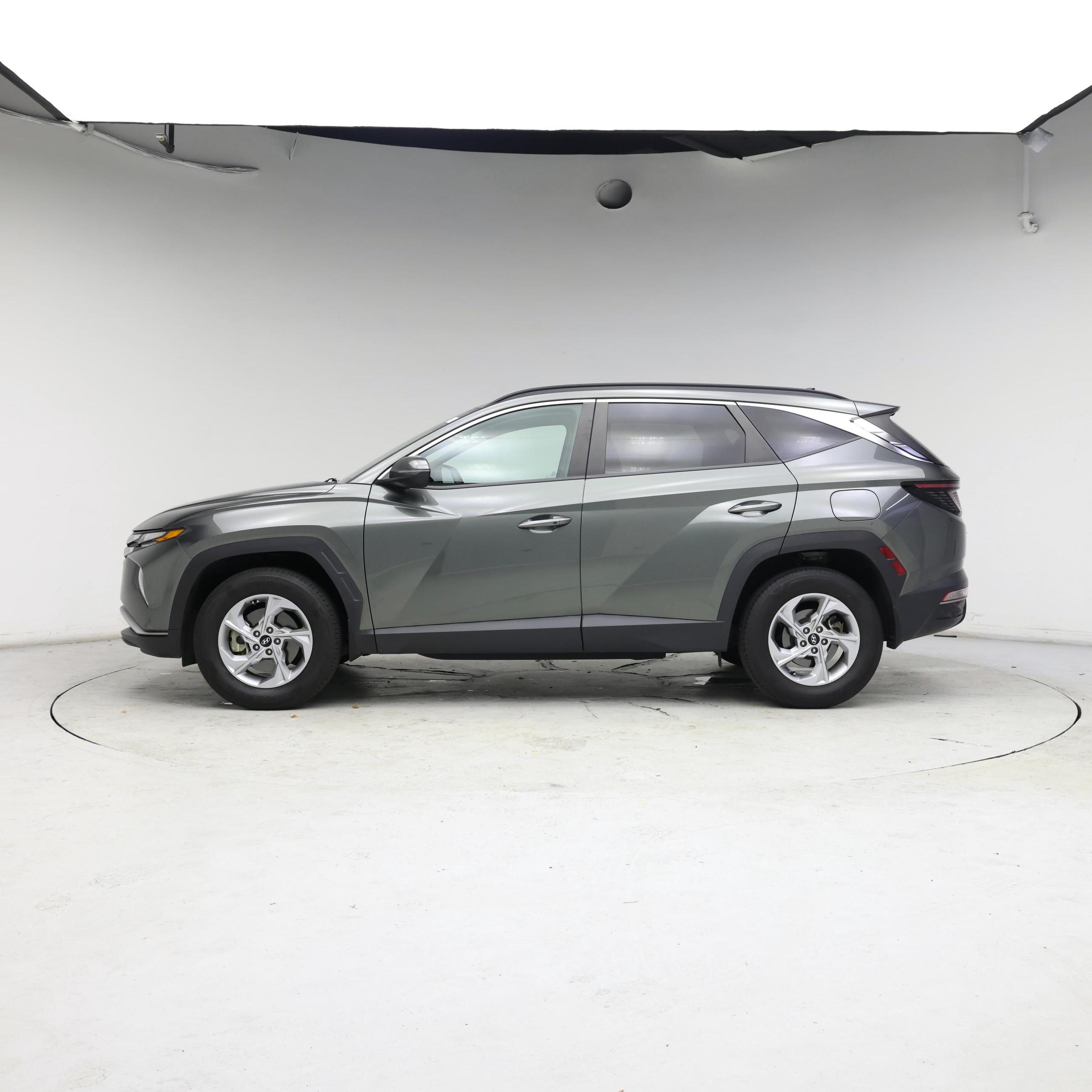 Thumbnail: 2022 Hyundai Tucson - 3