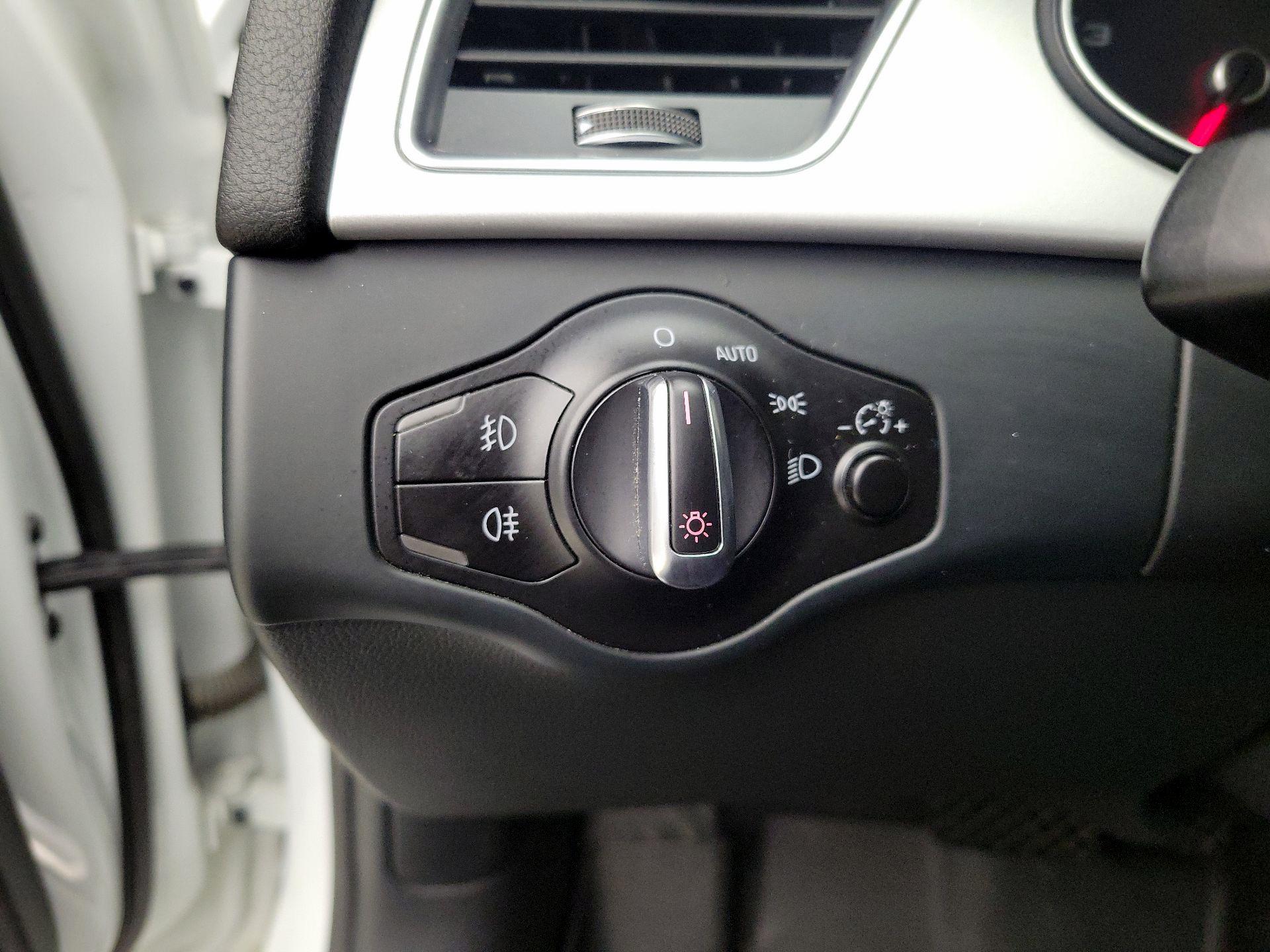 Thumbnail: 2016 Audi A4 - 13