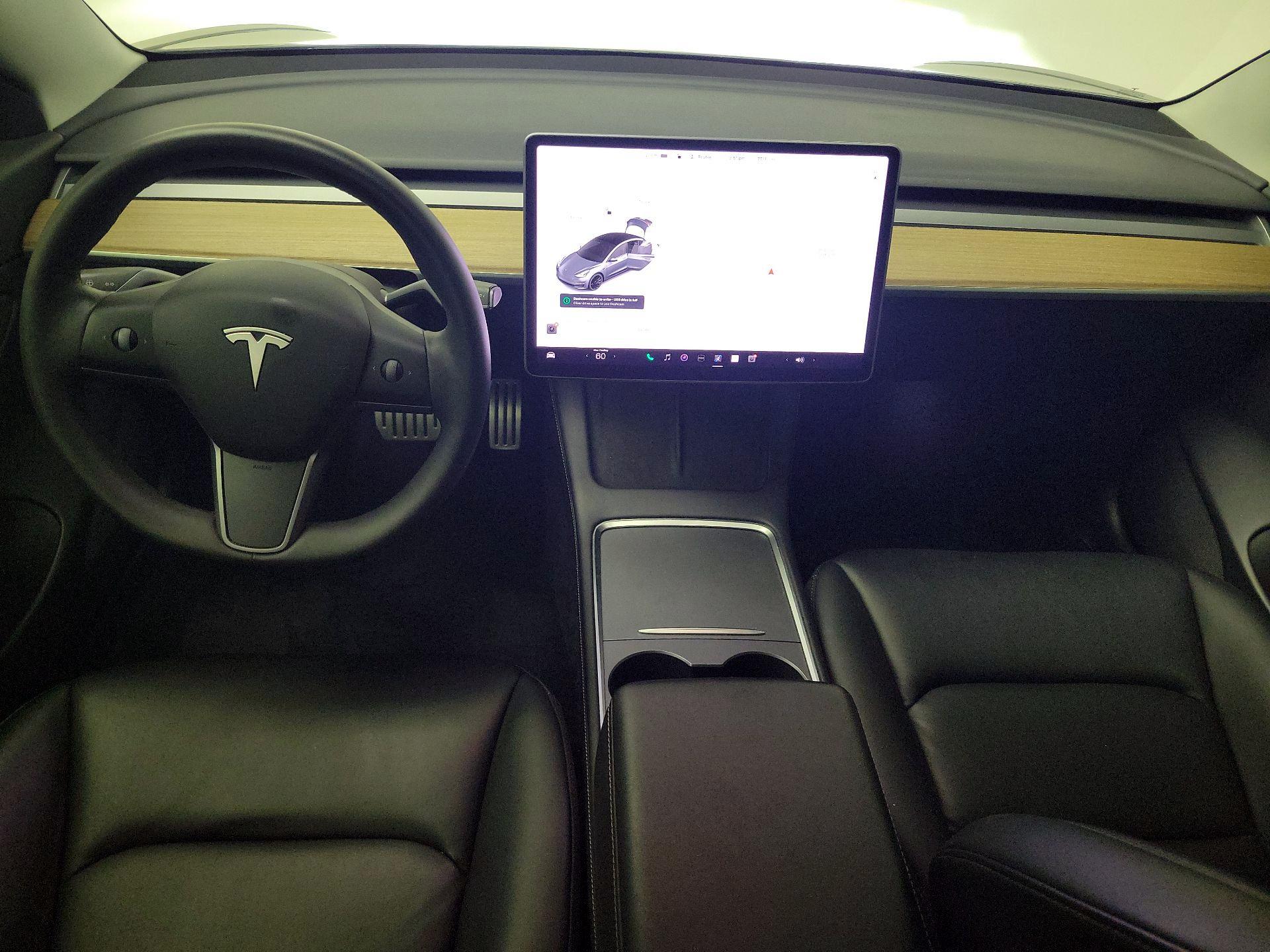 Thumbnail: 2021 Tesla Model 3 - 9