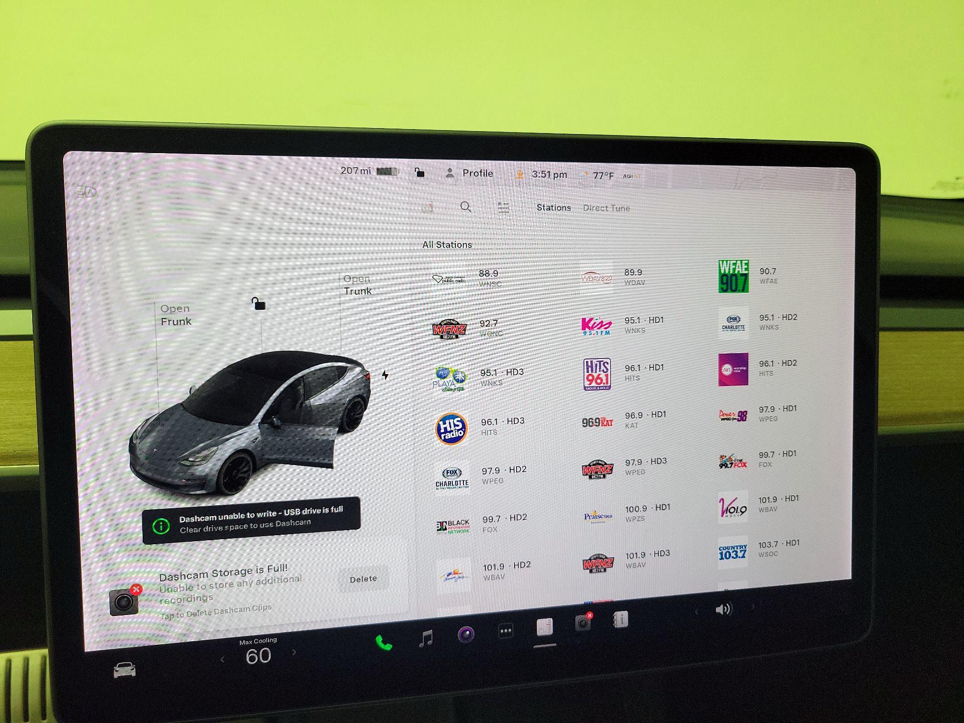 Thumbnail: 2021 Tesla Model 3 - 15