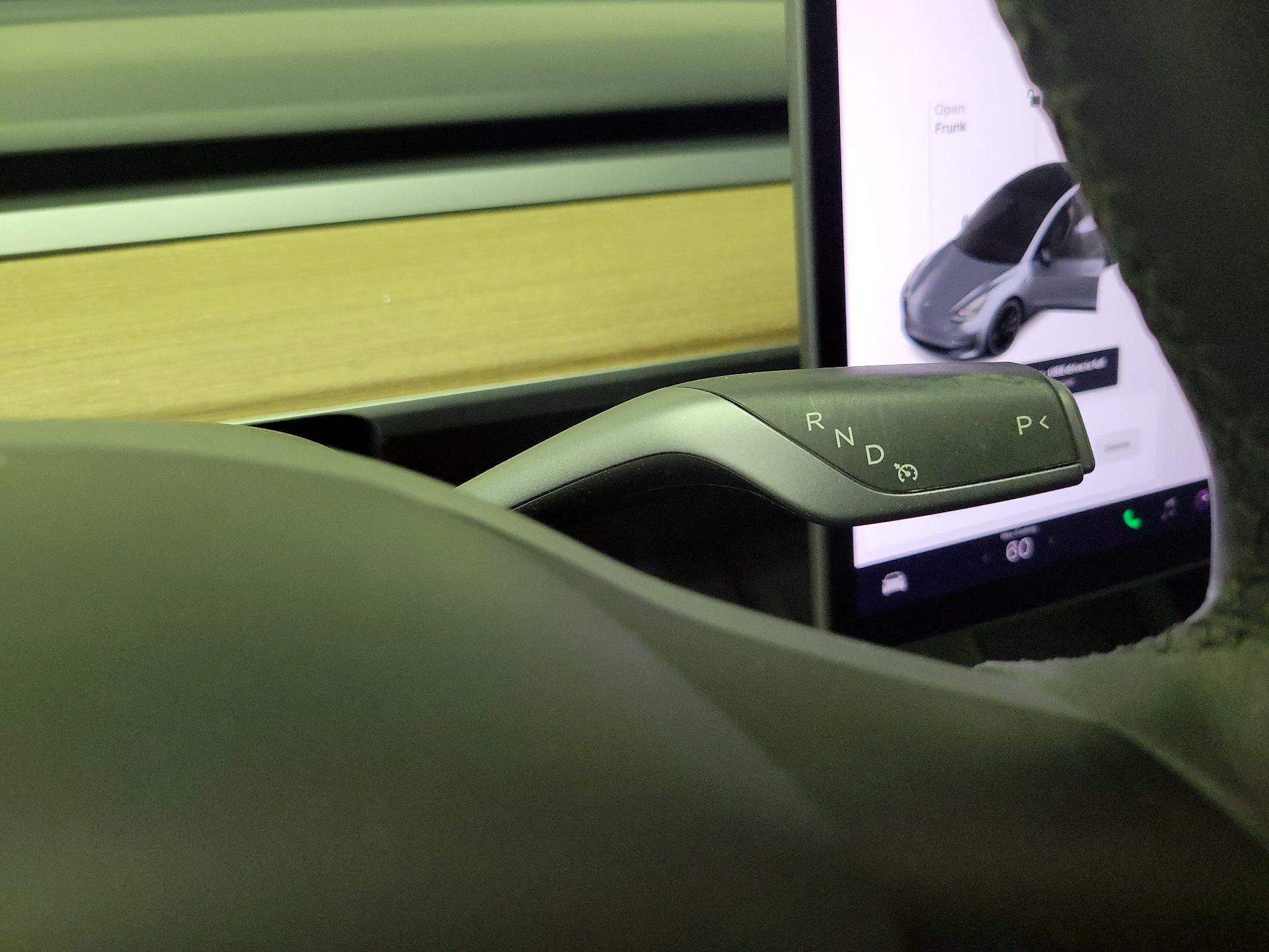 Thumbnail: 2021 Tesla Model 3 - 17