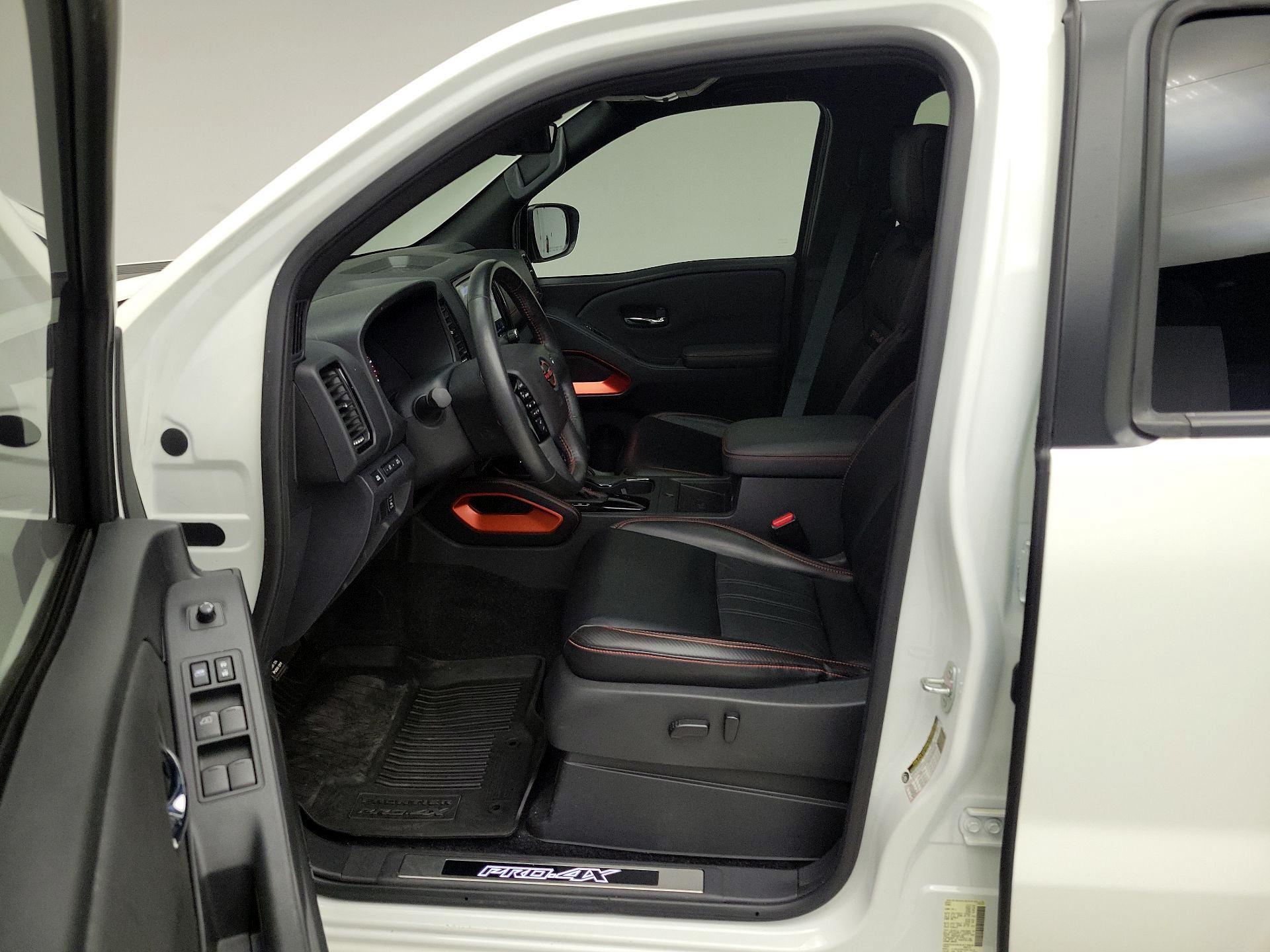 Thumbnail: 2023 Nissan Frontier - 11