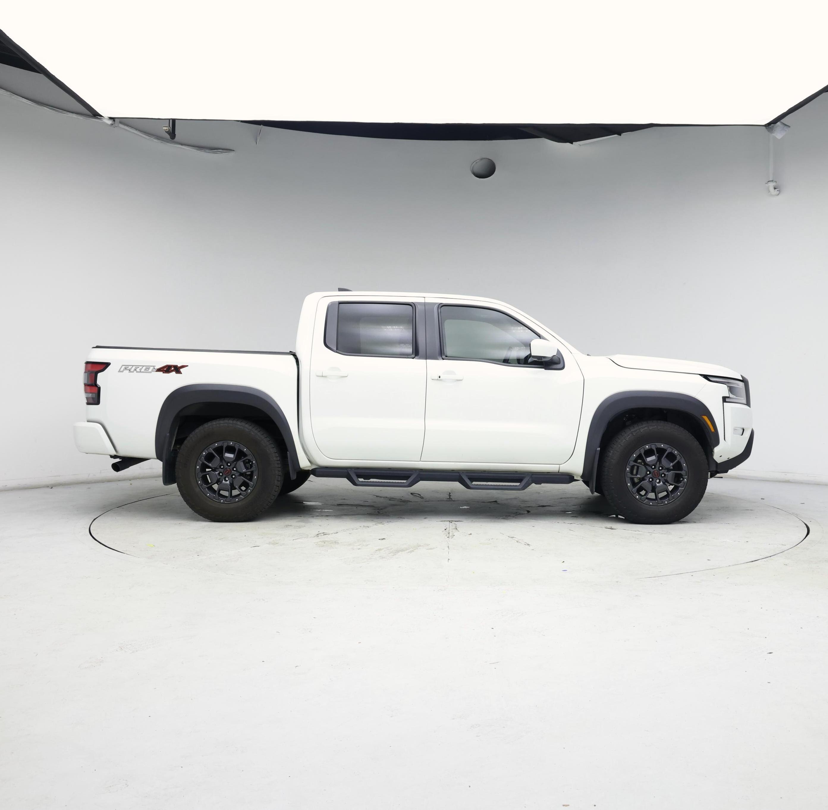 Thumbnail: 2023 Nissan Frontier - 7
