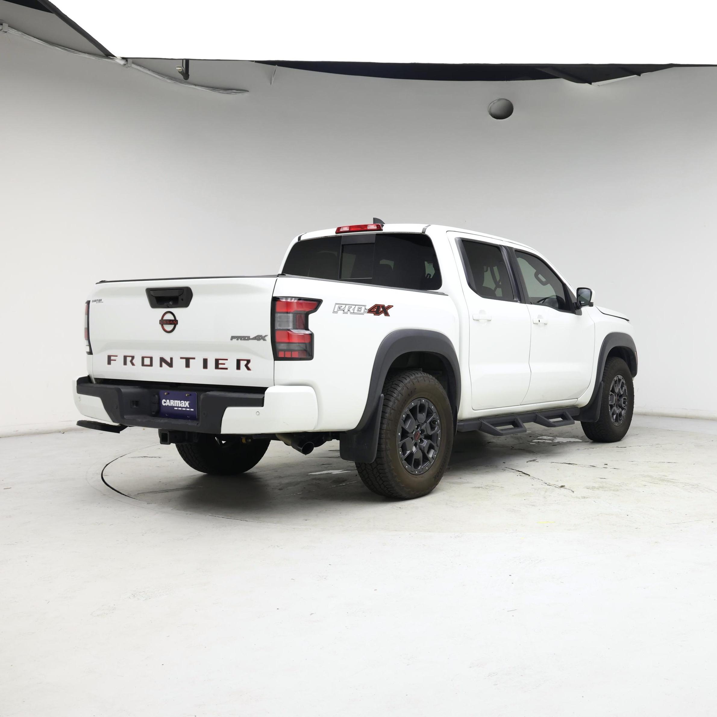 Thumbnail: 2023 Nissan Frontier - 8