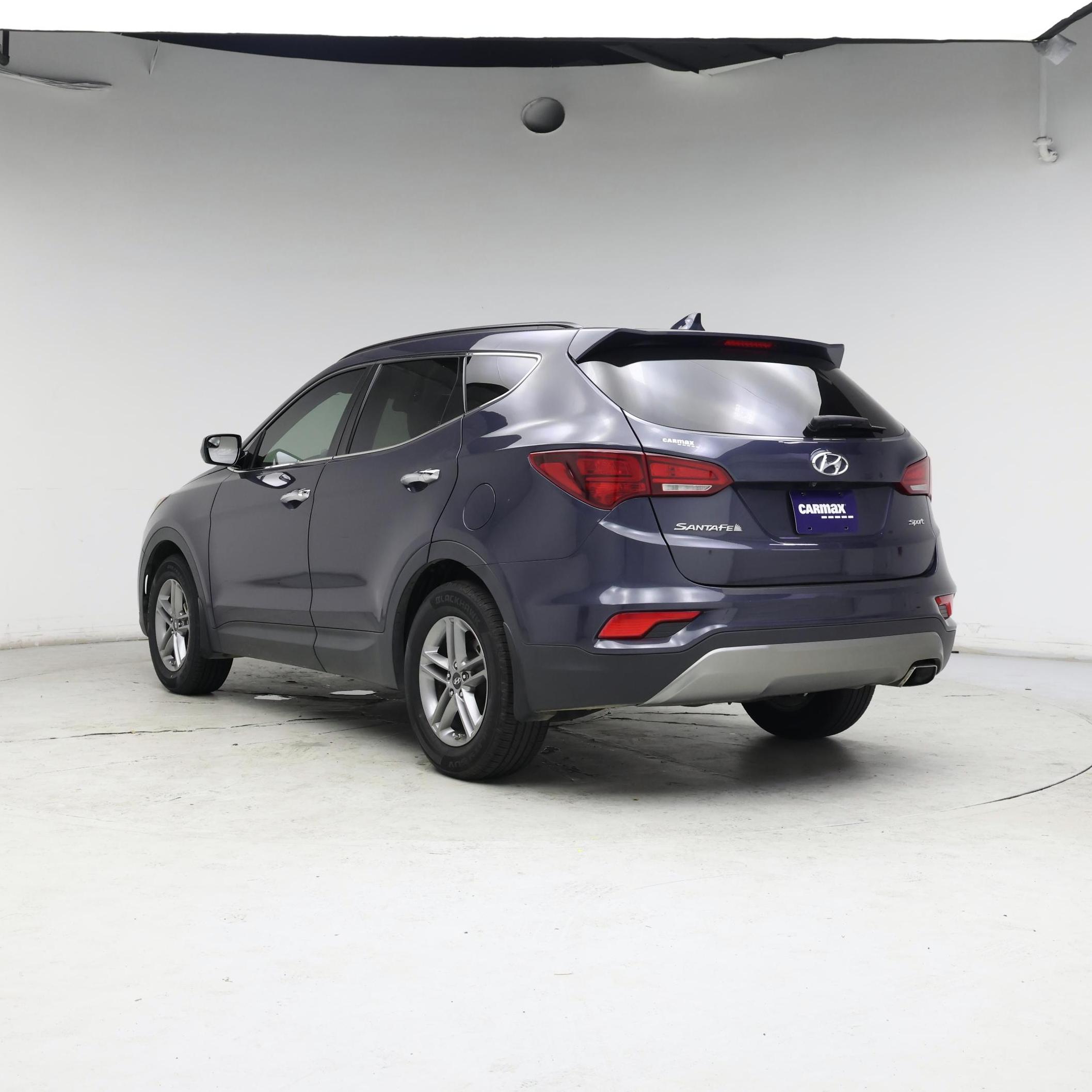 Thumbnail: 2017 Hyundai Santa Fe - 2