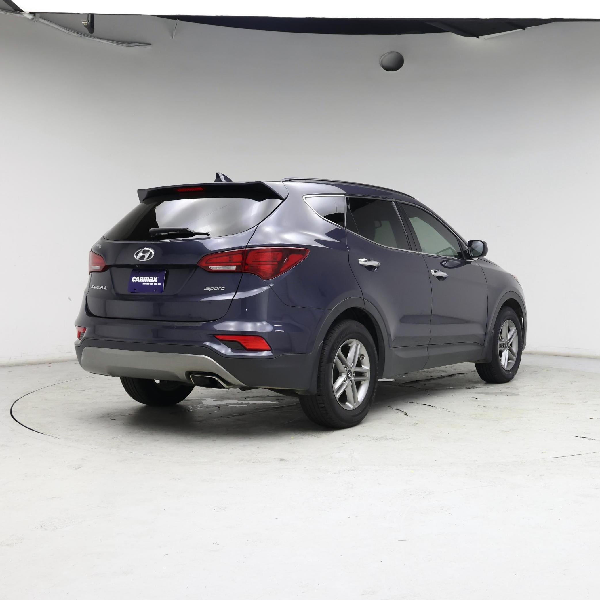 Thumbnail: 2017 Hyundai Santa Fe - 8