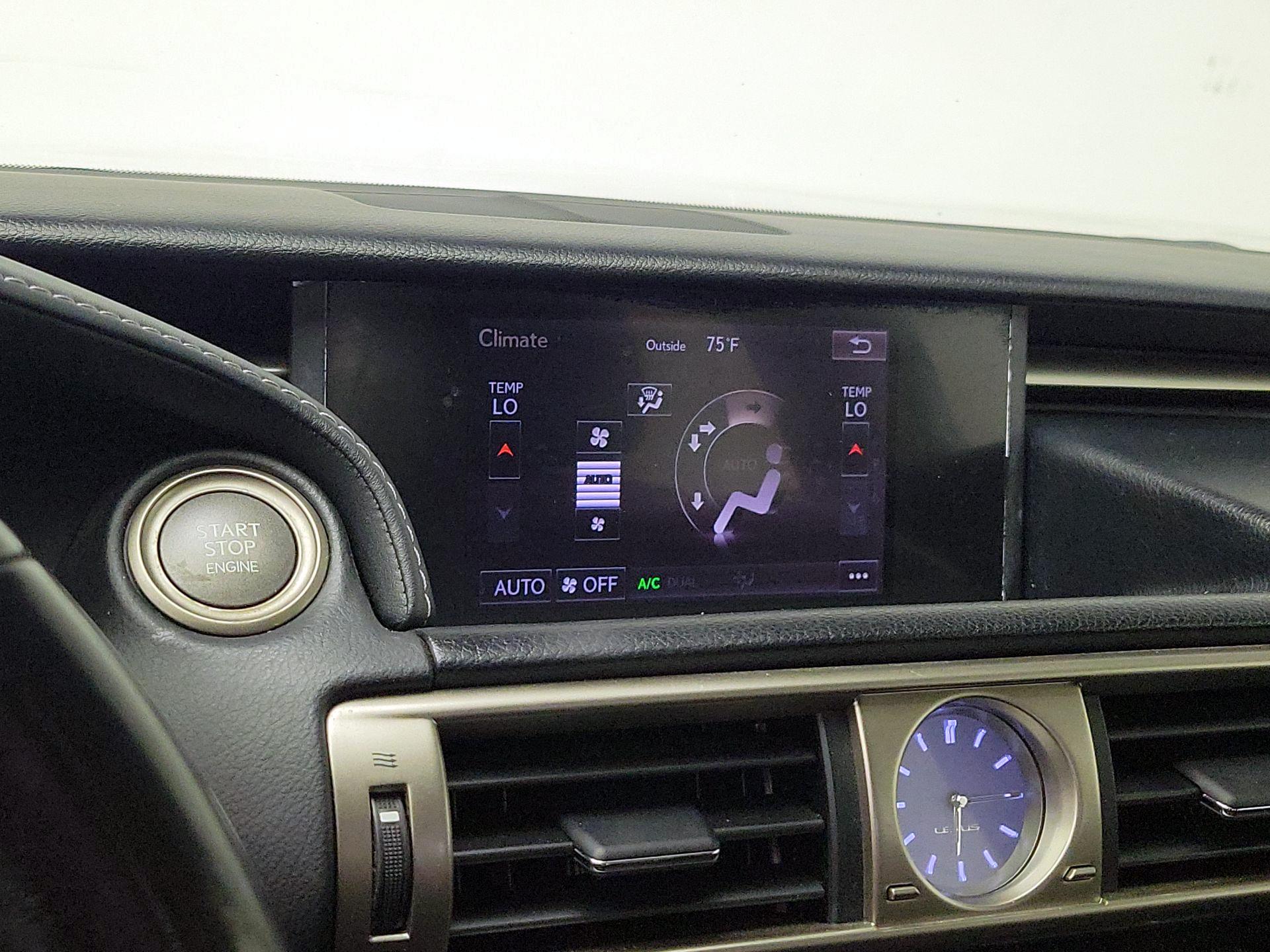 Thumbnail: 2015 Lexus IS - 15