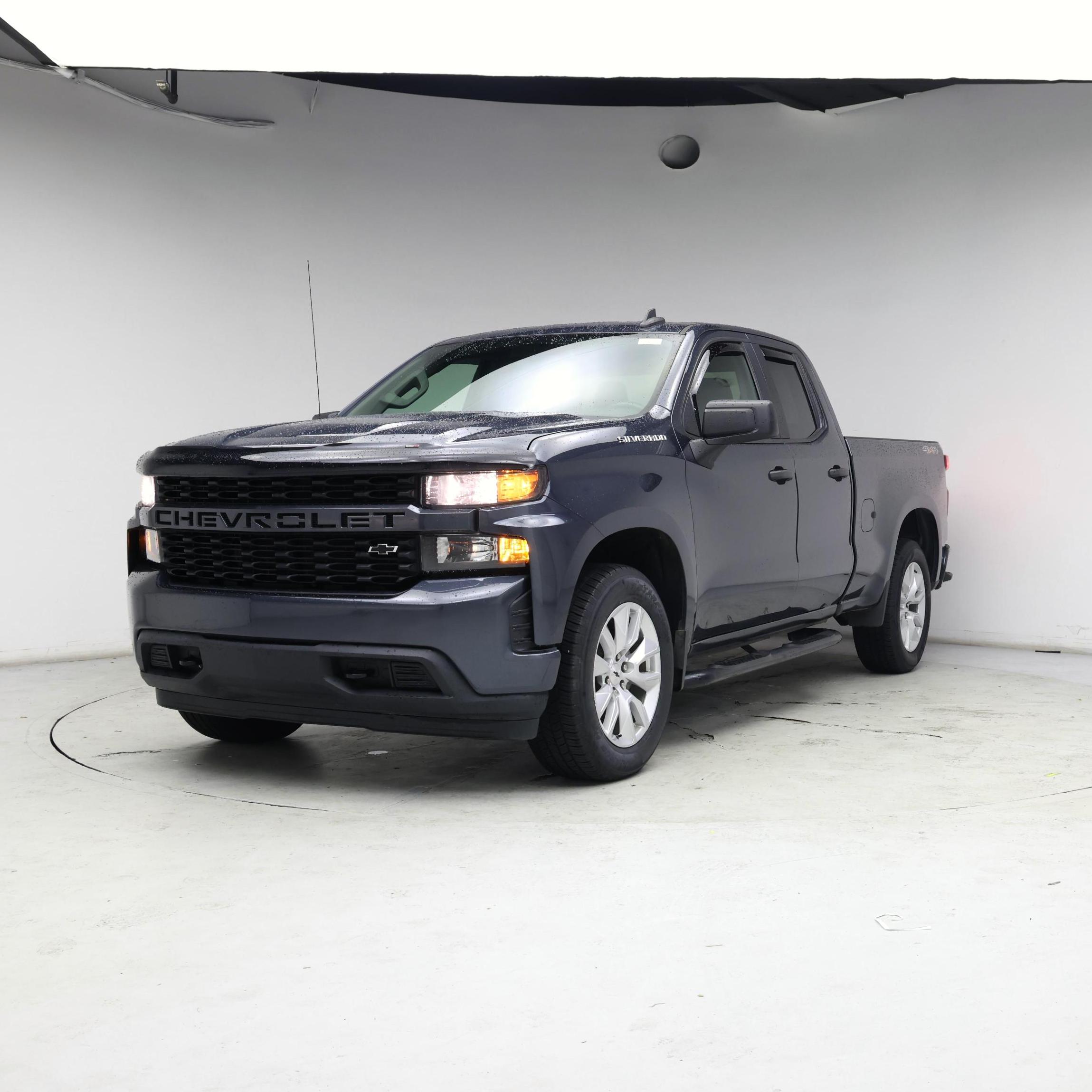 Thumbnail: 2019 Chevrolet Silverado 1500 - 4