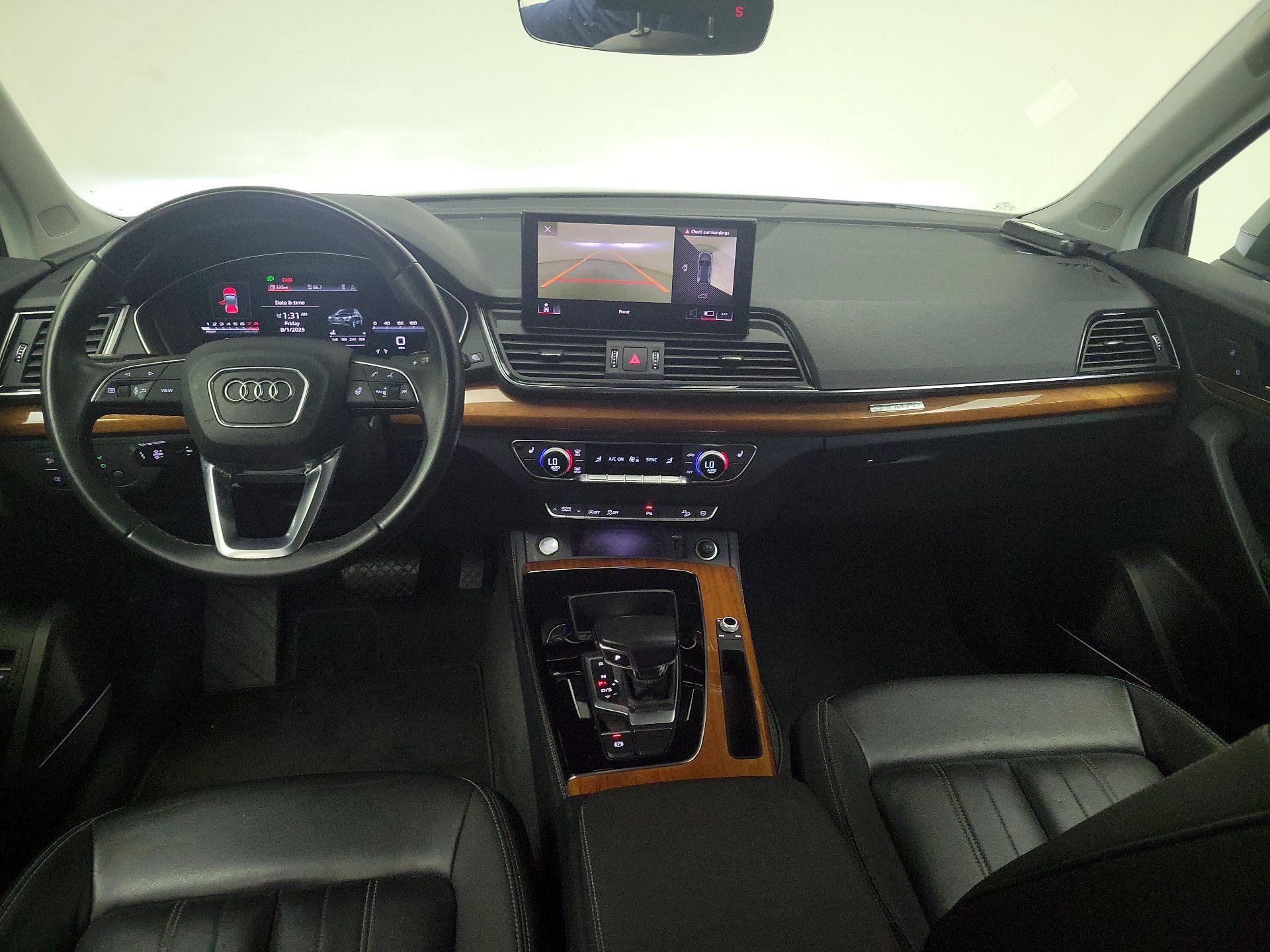 Thumbnail: 2022 Audi Q5 - 9