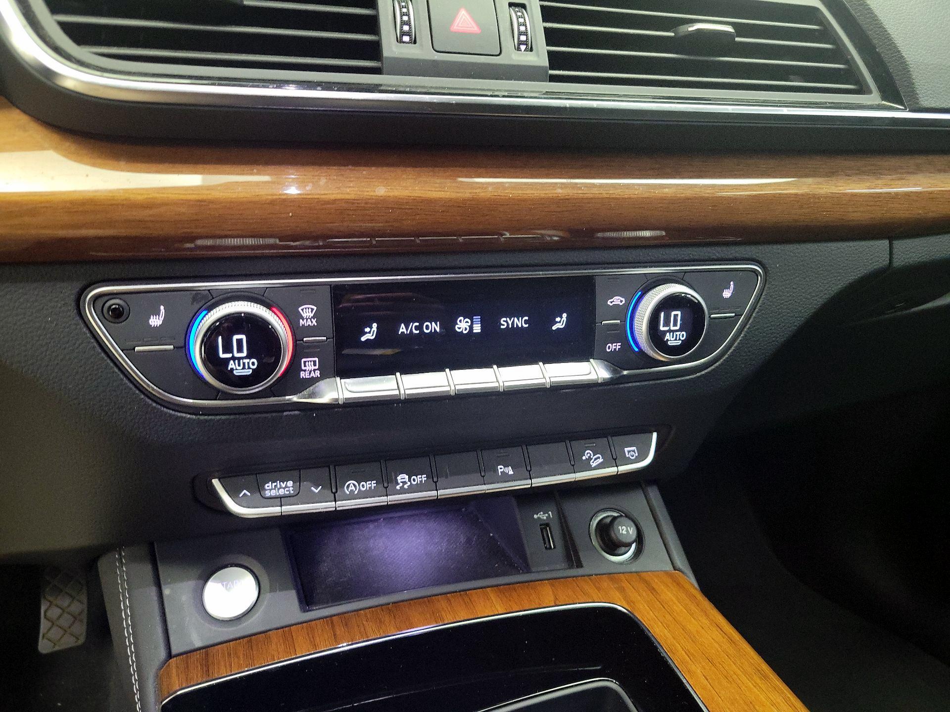 Thumbnail: 2022 Audi Q5 - 16