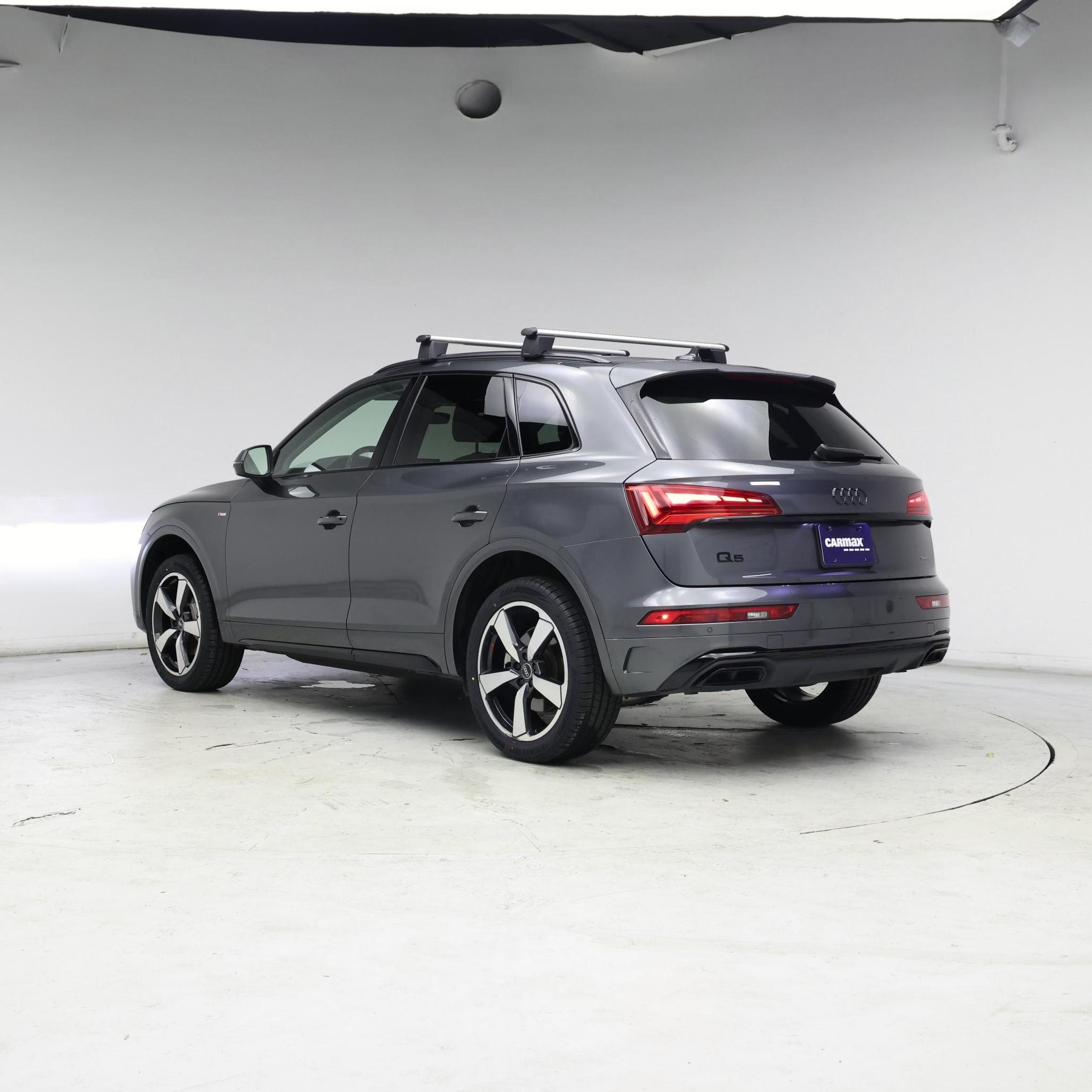 Thumbnail: 2022 Audi Q5 - 2