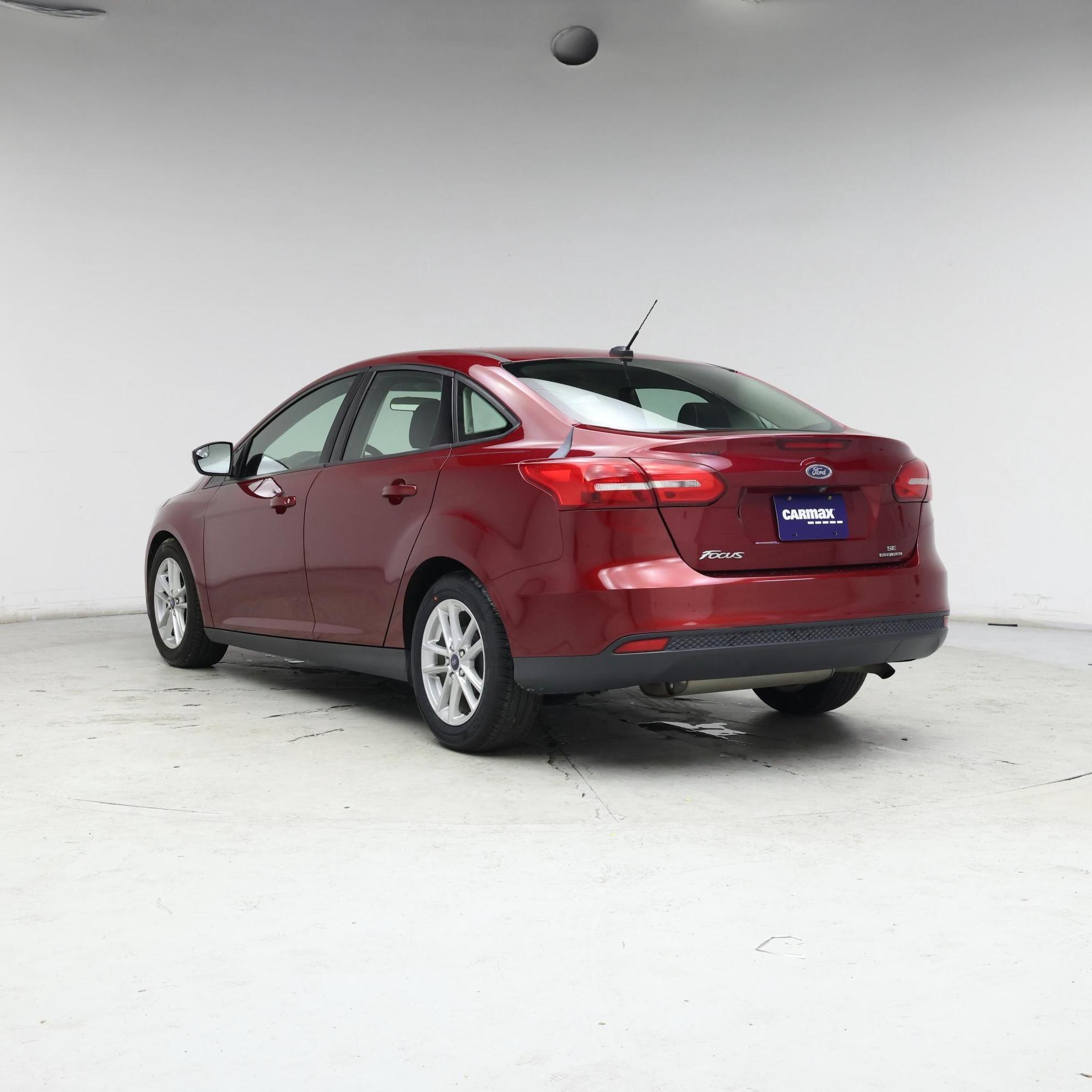 Thumbnail: 2016 Ford Focus - 2