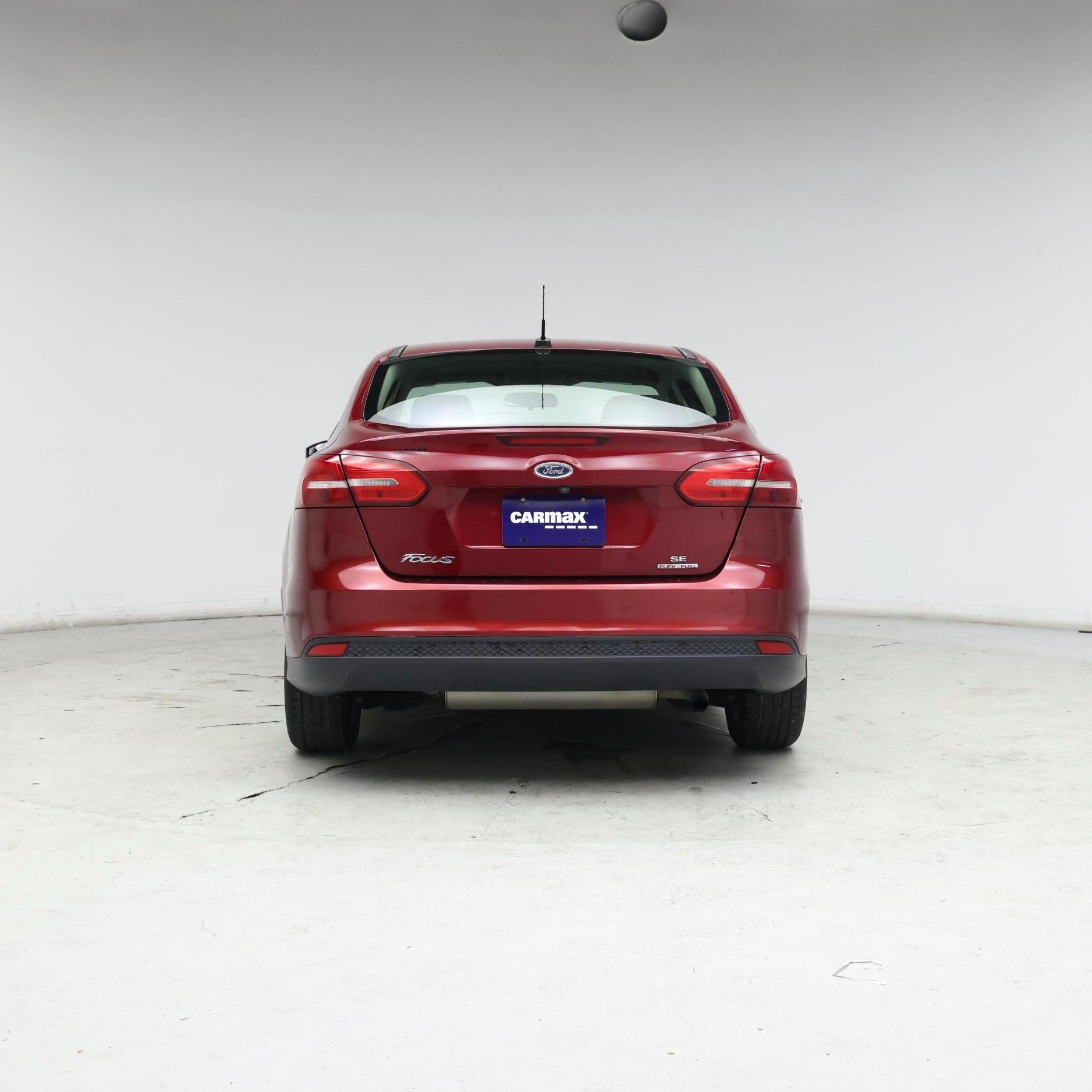 Thumbnail: 2016 Ford Focus - 6