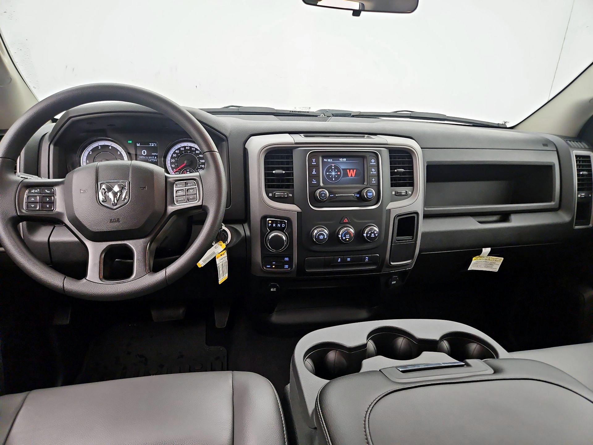 Thumbnail: 2023 RAM 1500 Classic - 9