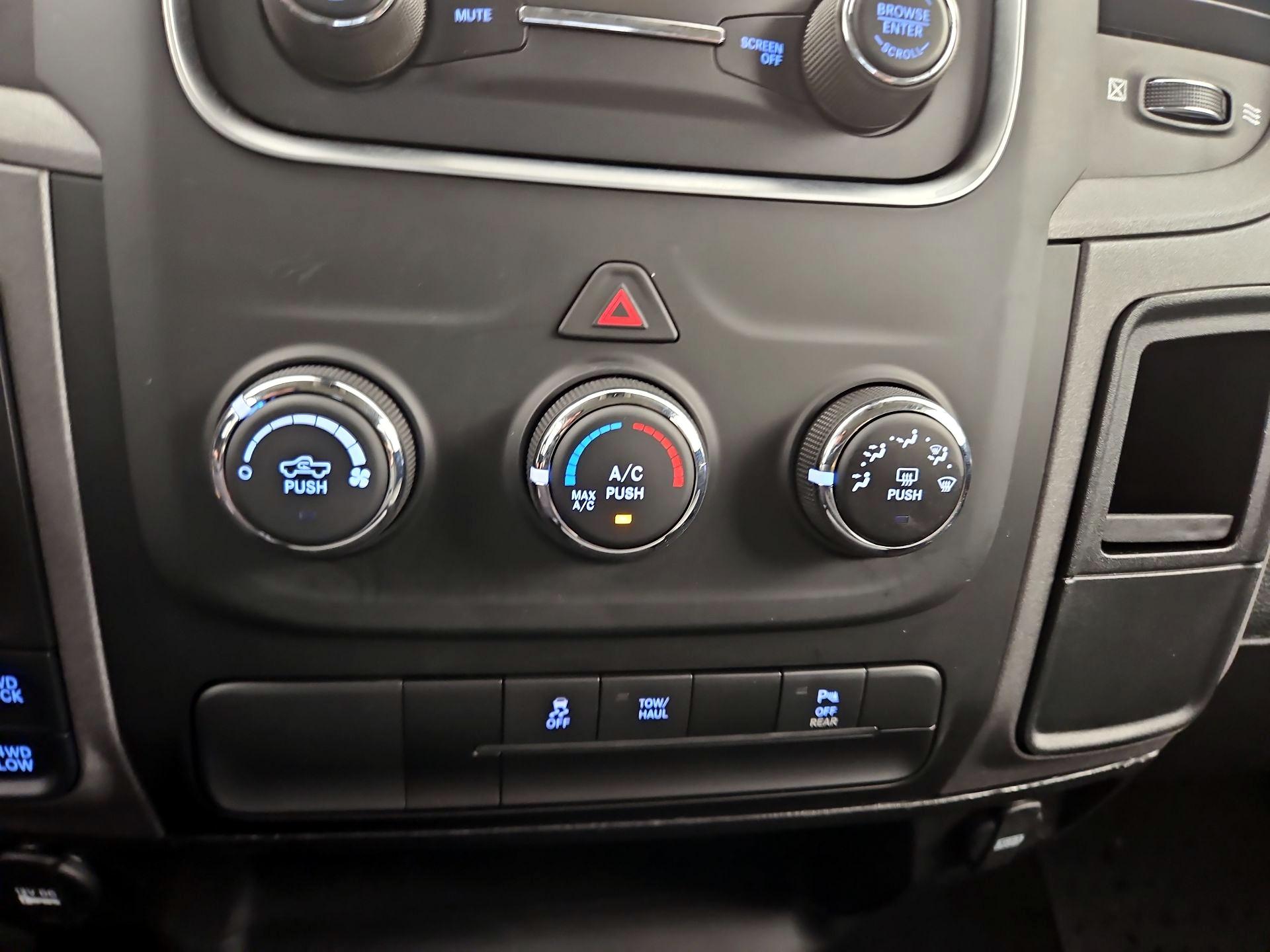Thumbnail: 2023 RAM 1500 Classic - 17