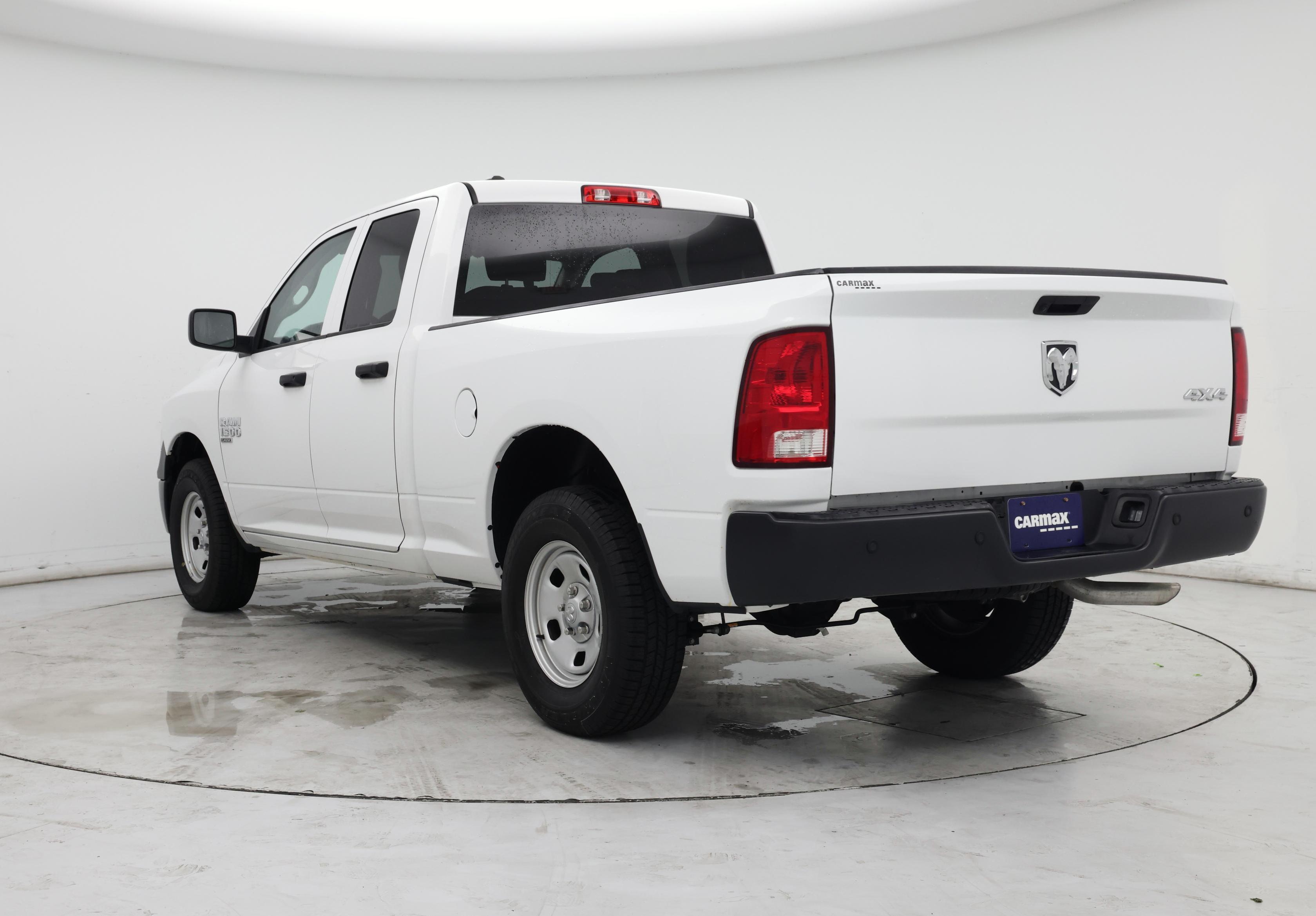 Thumbnail: 2023 RAM 1500 Classic - 2