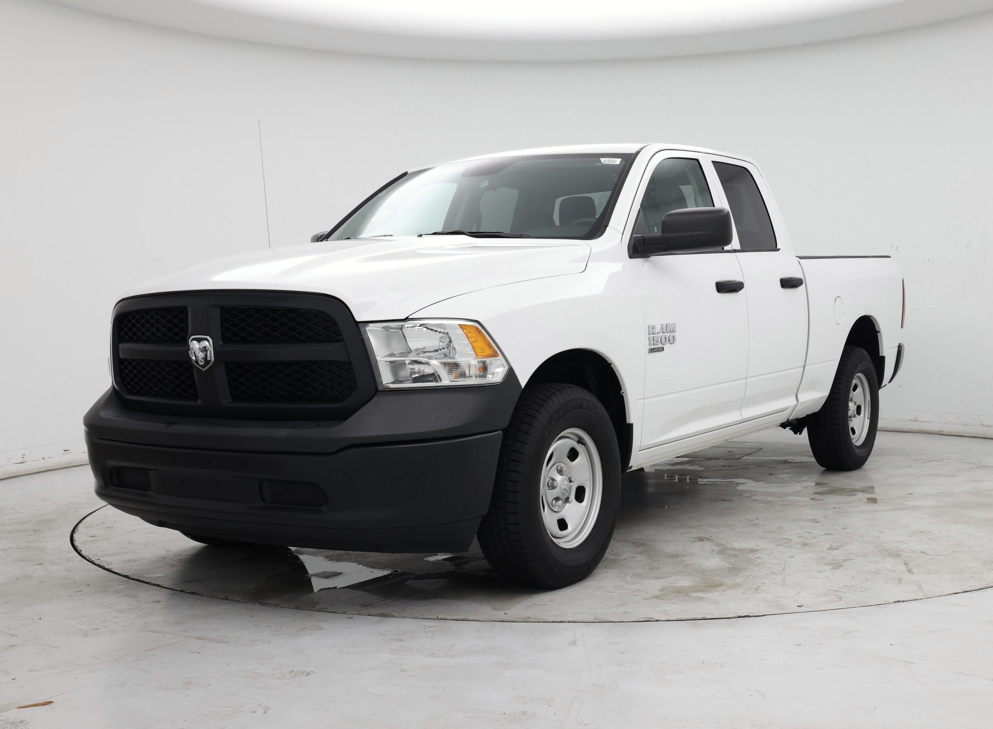 Thumbnail: 2023 RAM 1500 Classic - 4