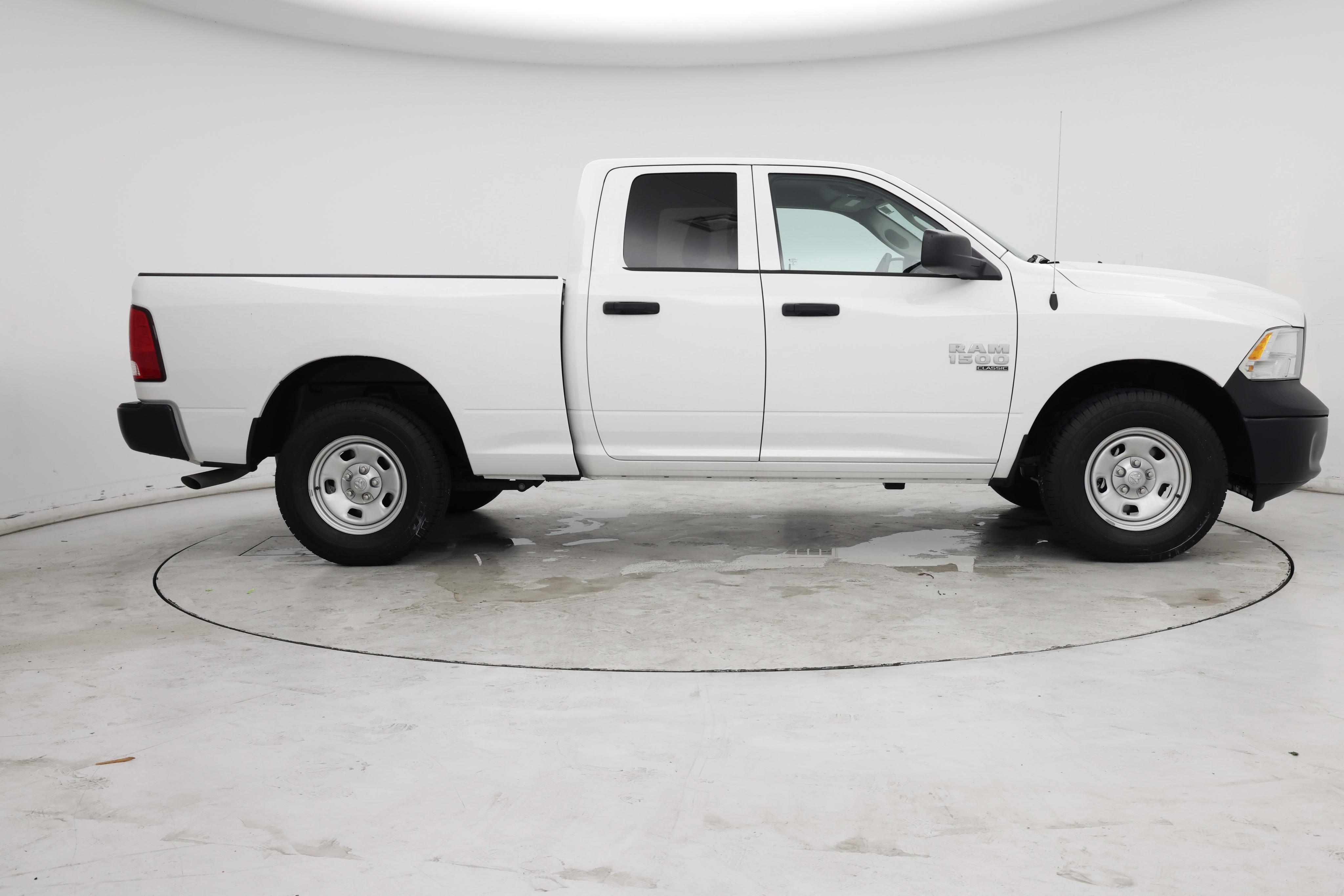Thumbnail: 2023 RAM 1500 Classic - 7