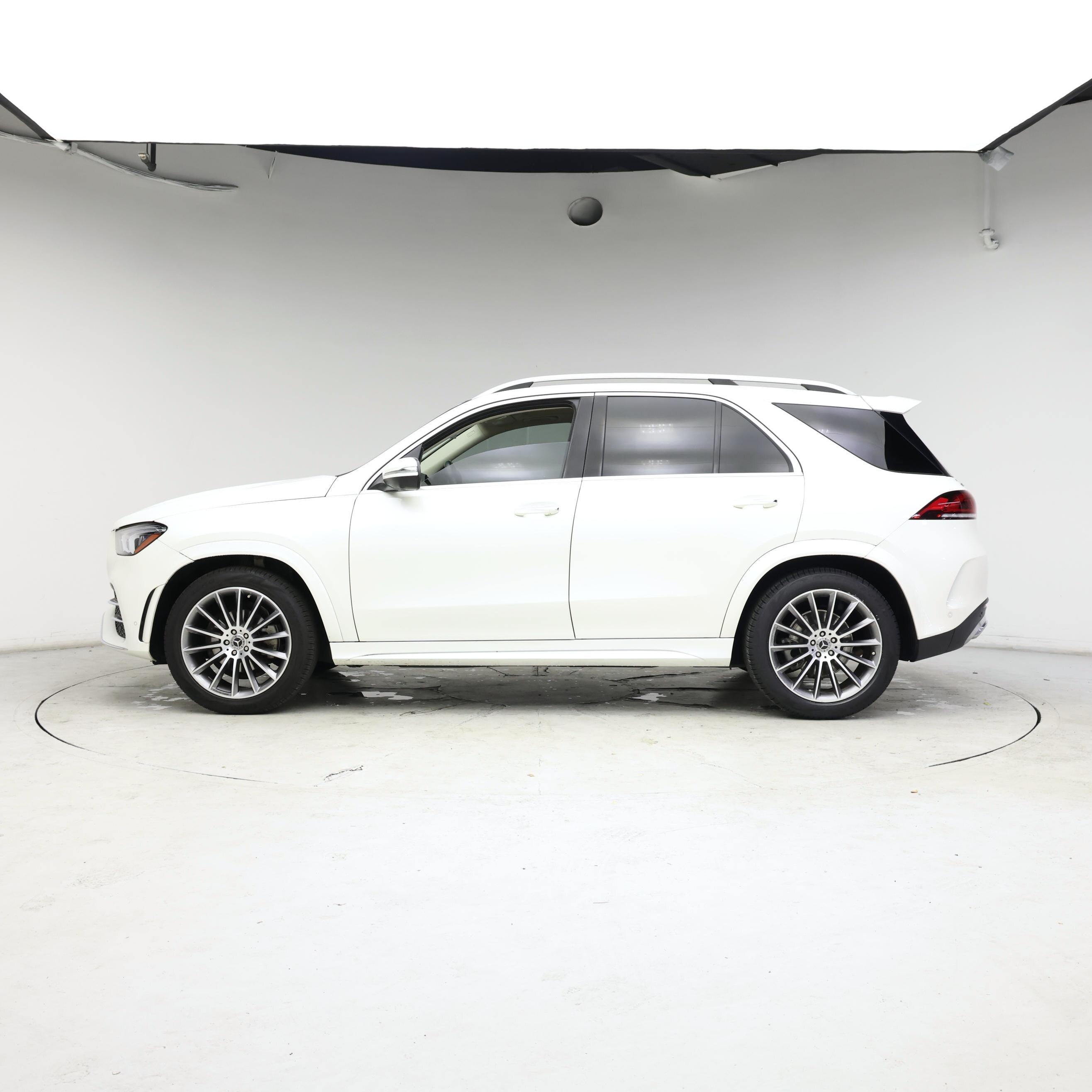 Thumbnail: 2021 Mercedes-Benz GLE - 3