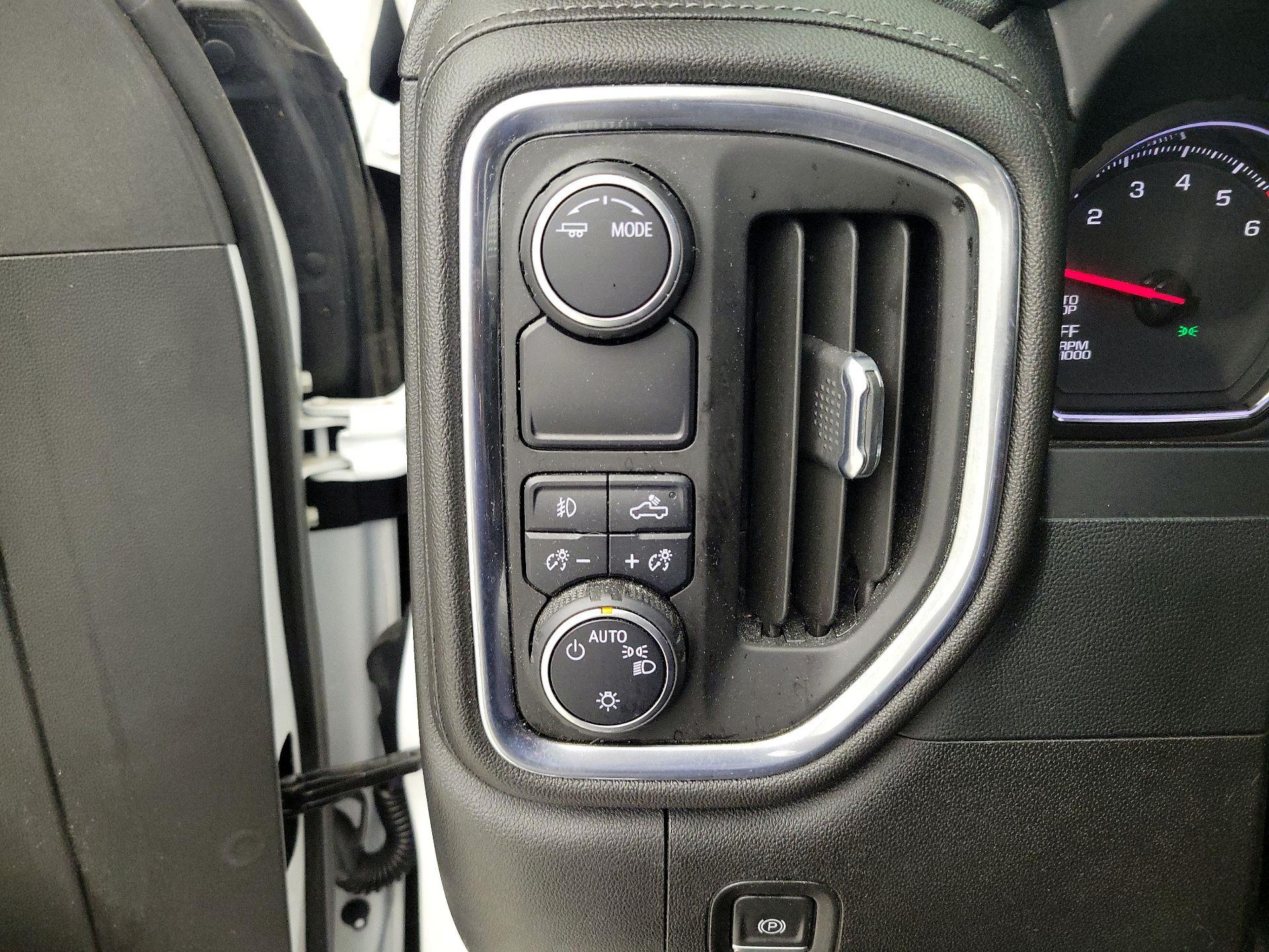 Thumbnail: 2022 Chevrolet Silverado 1500 - 13