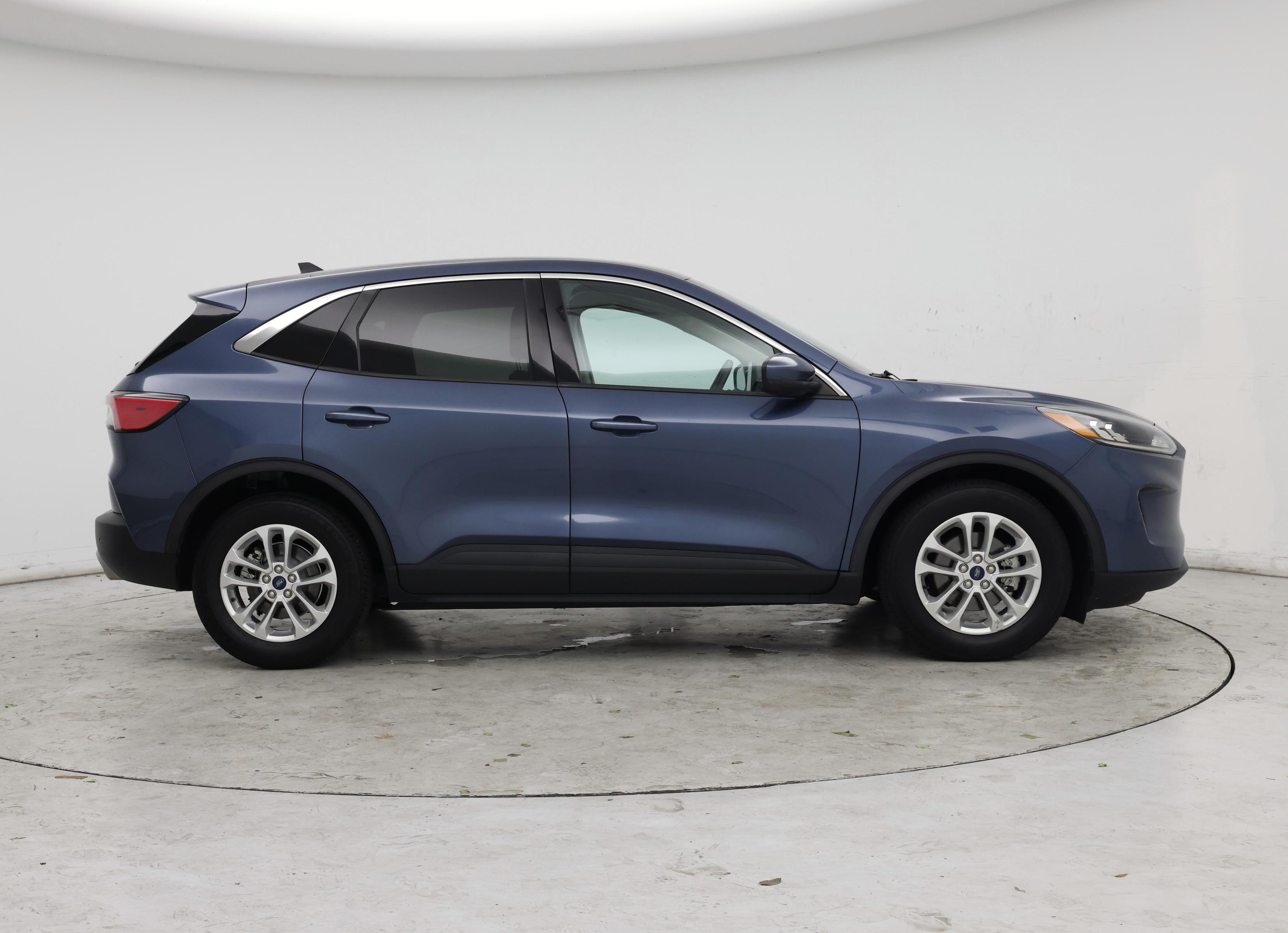 Thumbnail: 2020 Ford Escape - 7